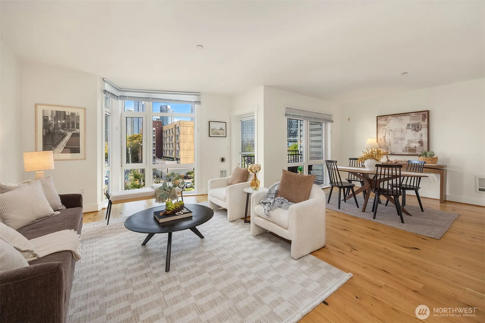 699 John Street #414, Seattle, WA 98109
