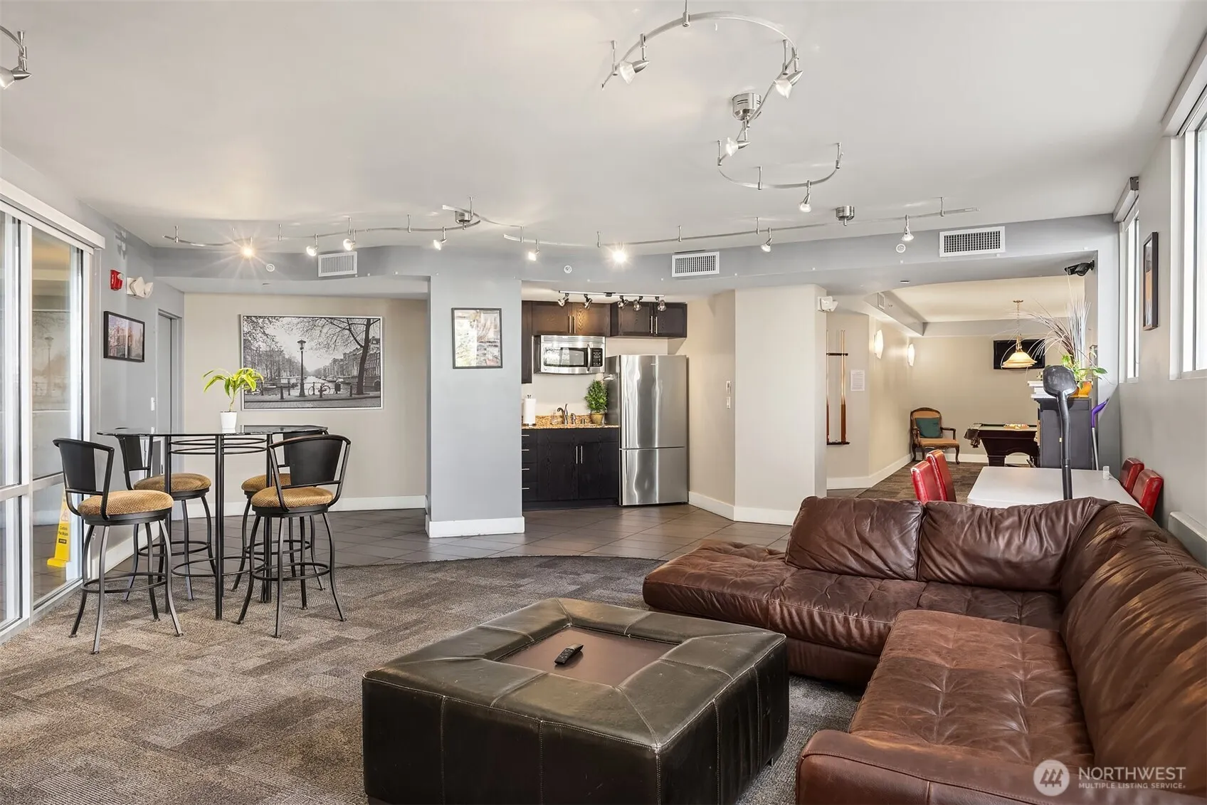 699 John Street #414, Seattle, WA 98109