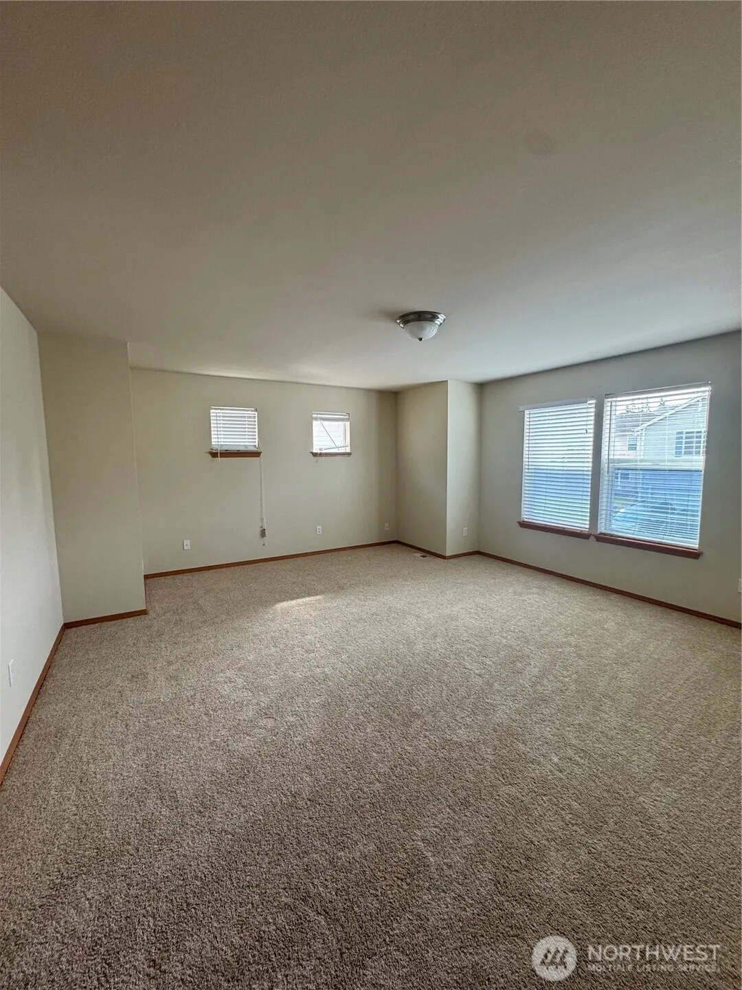 14611 32nd Place W, Lynnwood, WA 98087