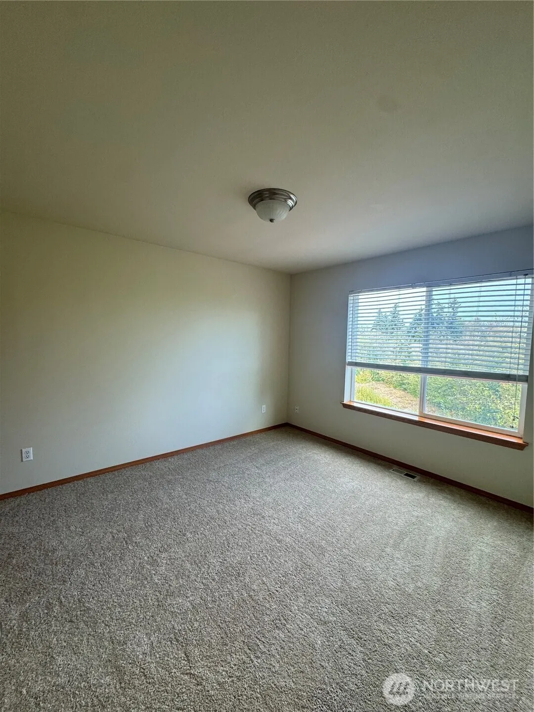14611 32nd Place W, Lynnwood, WA 98087