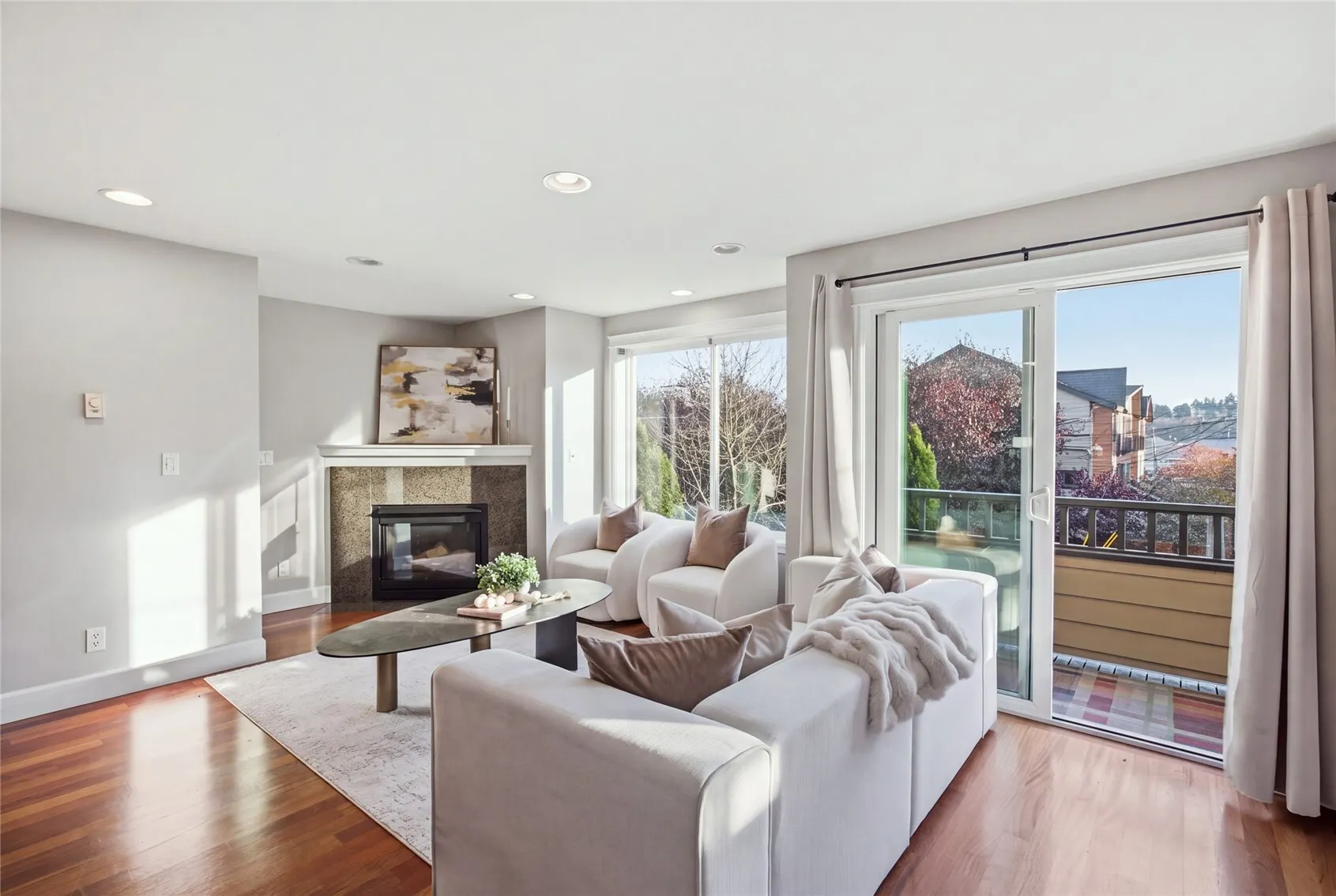 2808 NW 56th Street #B, Seattle, WA 98107