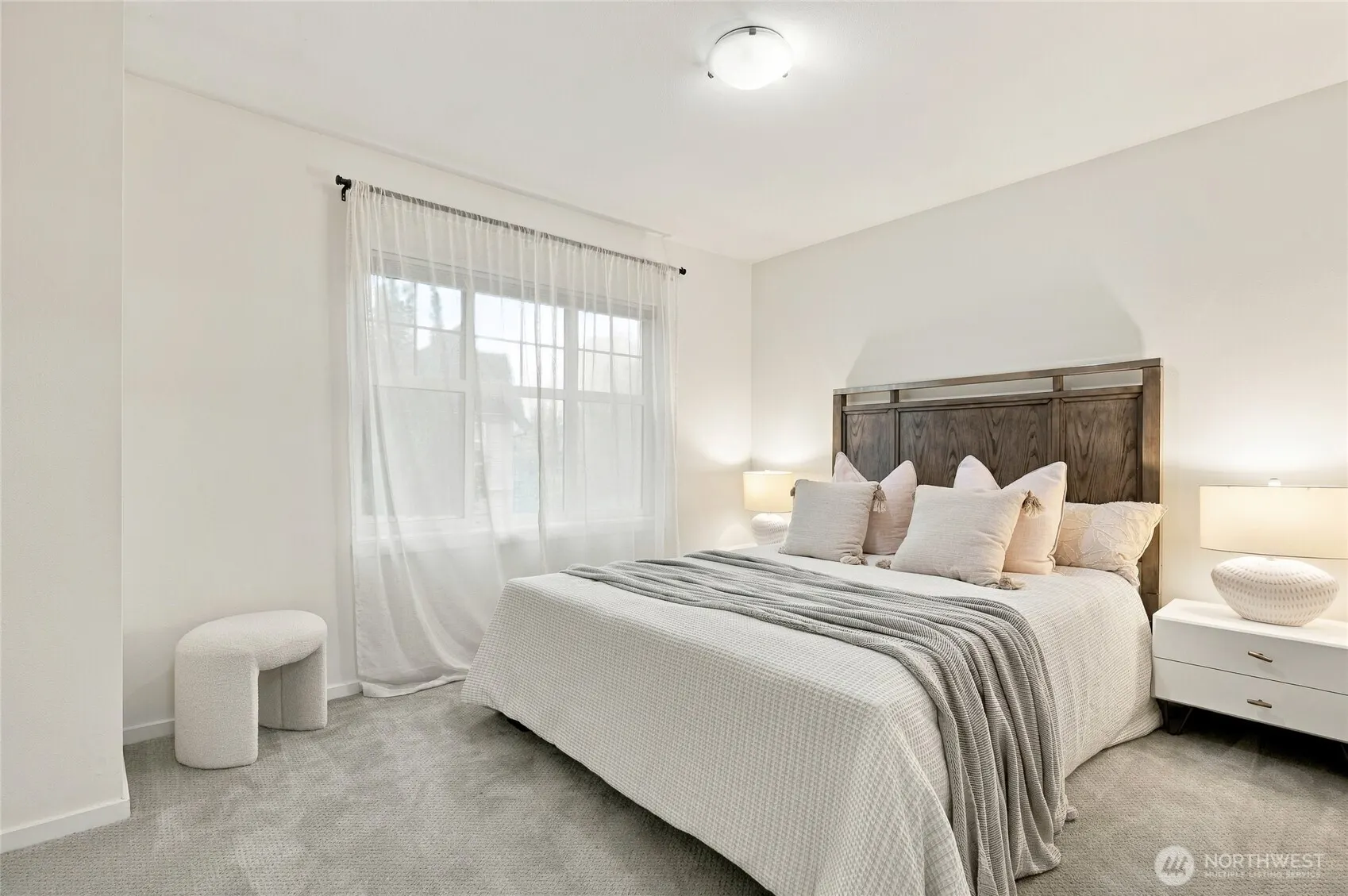 22652 NE Alder Crest Lane , Redmond, WA 98053-5820
