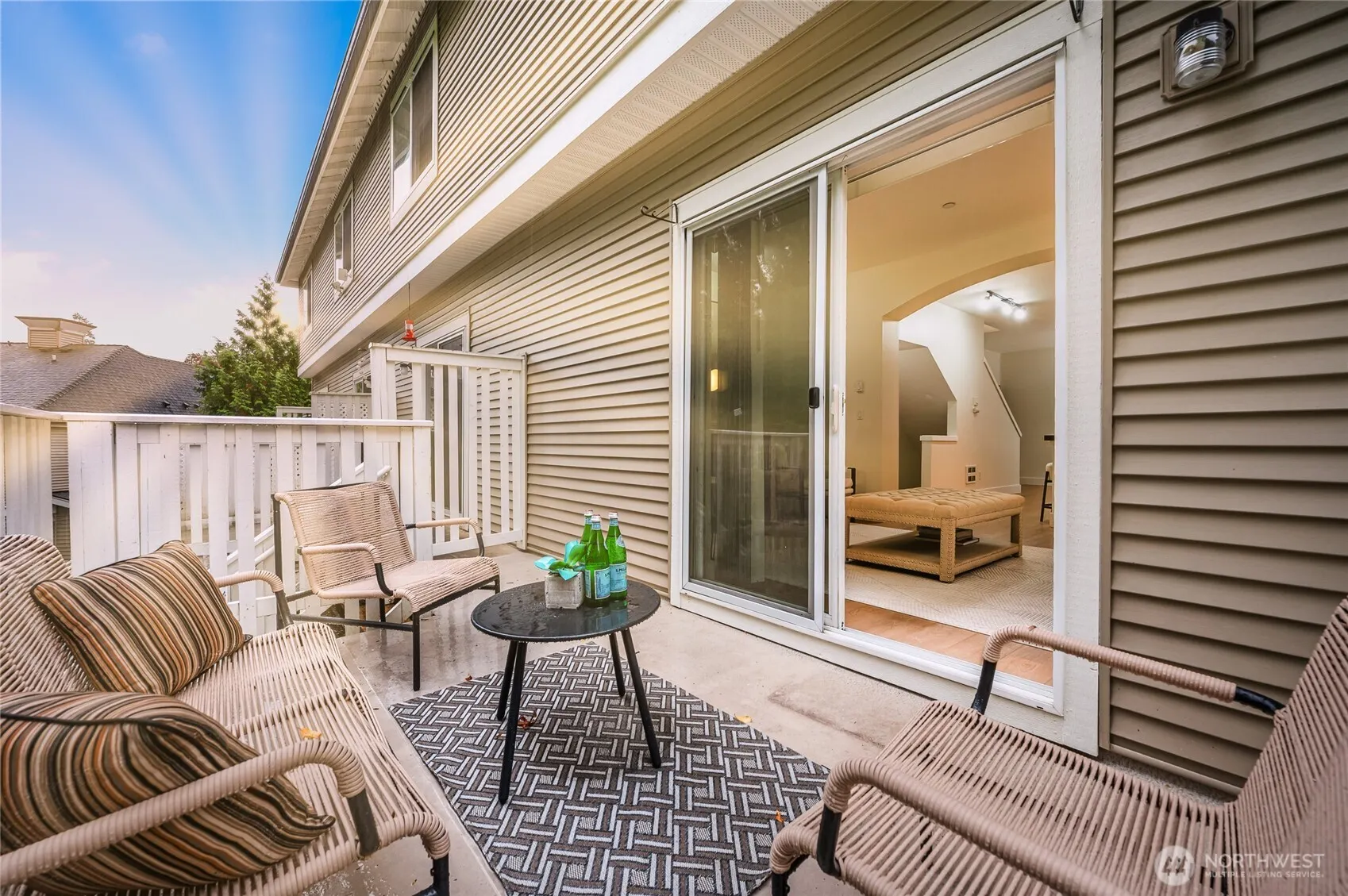 22652 NE Alder Crest Lane , Redmond, WA 98053-5820