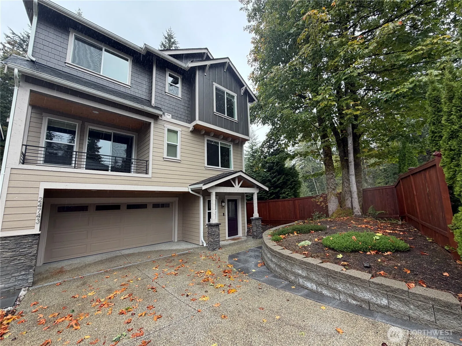 24743 SE 17th Place , Sammamish, WA 98075