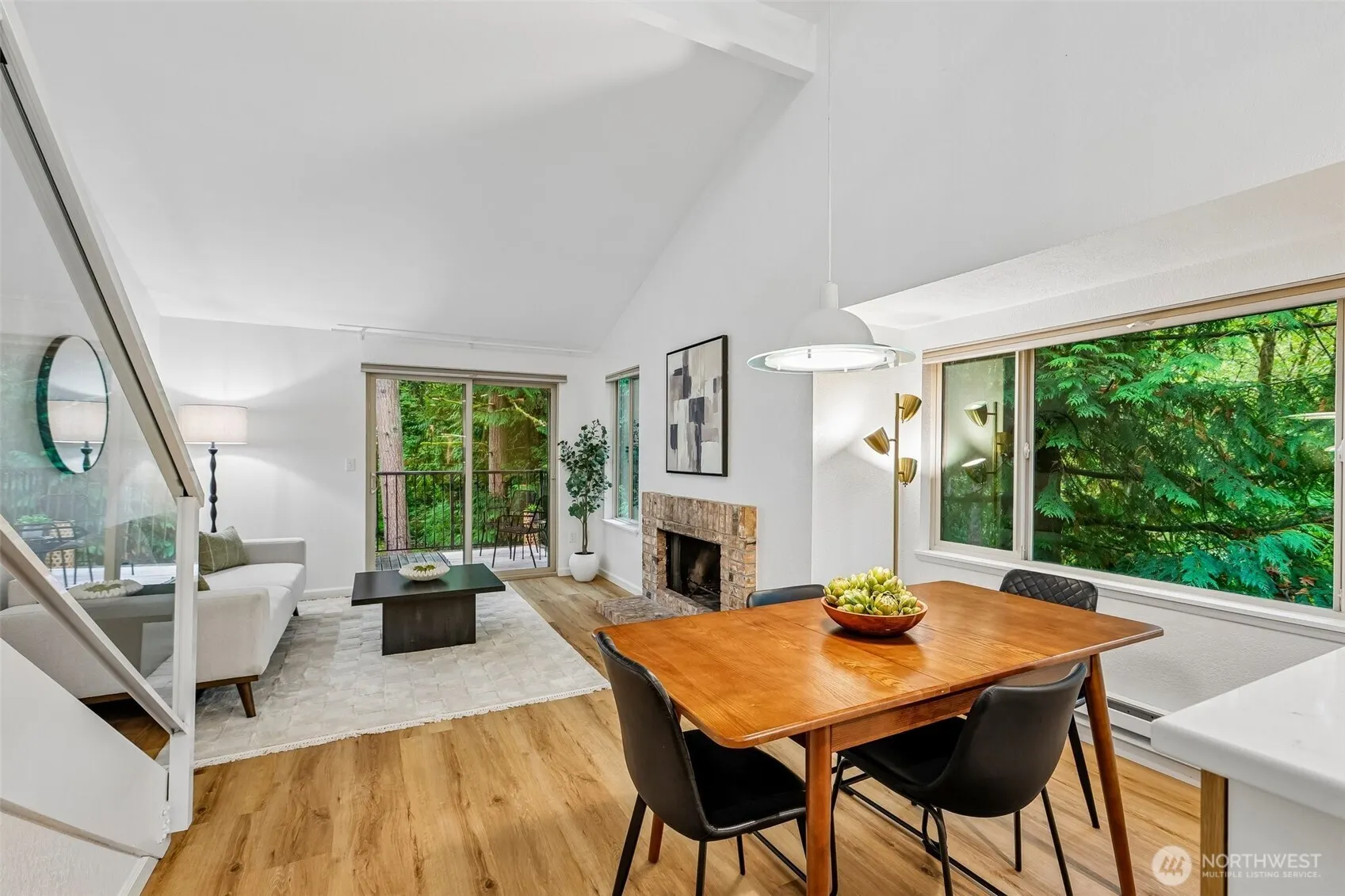 8111 145th Court NE #14-D, Redmond, WA 98052-3405