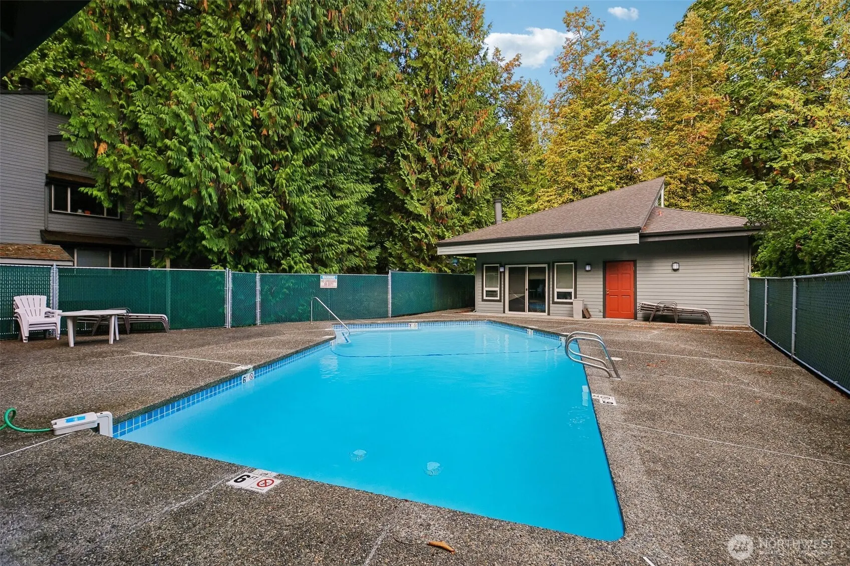 8111 145th Court NE #14-D, Redmond, WA 98052-3405