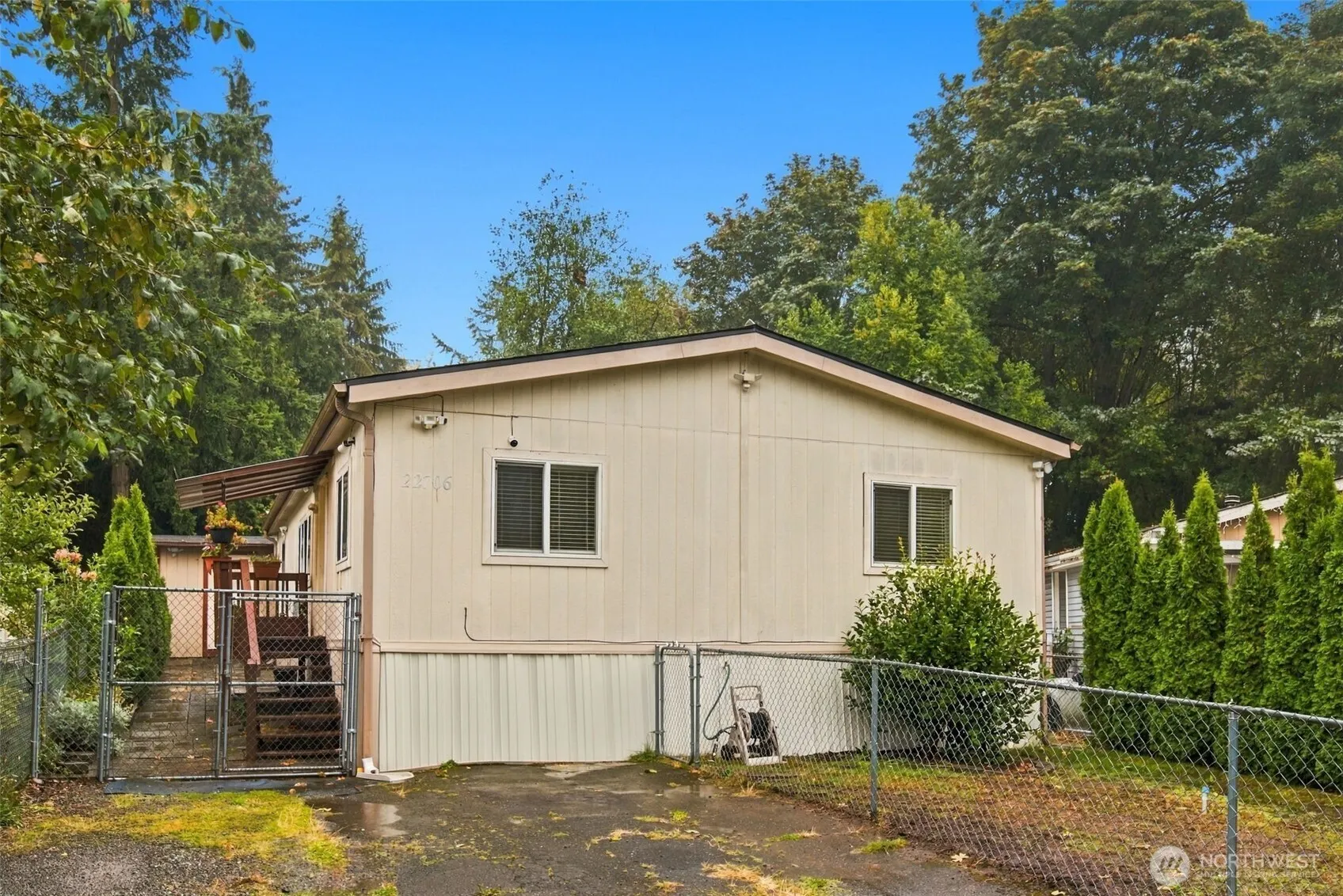 22706 114th Place SE, Kent, WA 98031