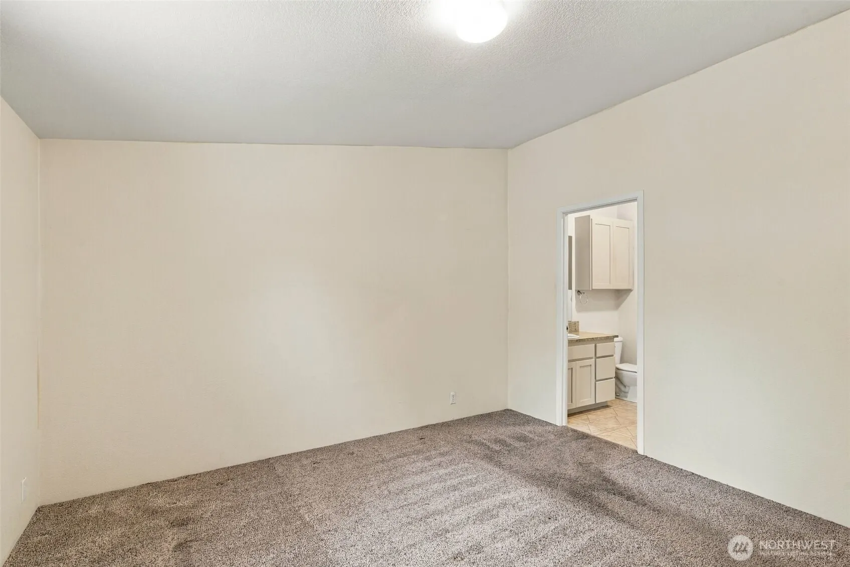 22706 114th Place SE, Kent, WA 98031