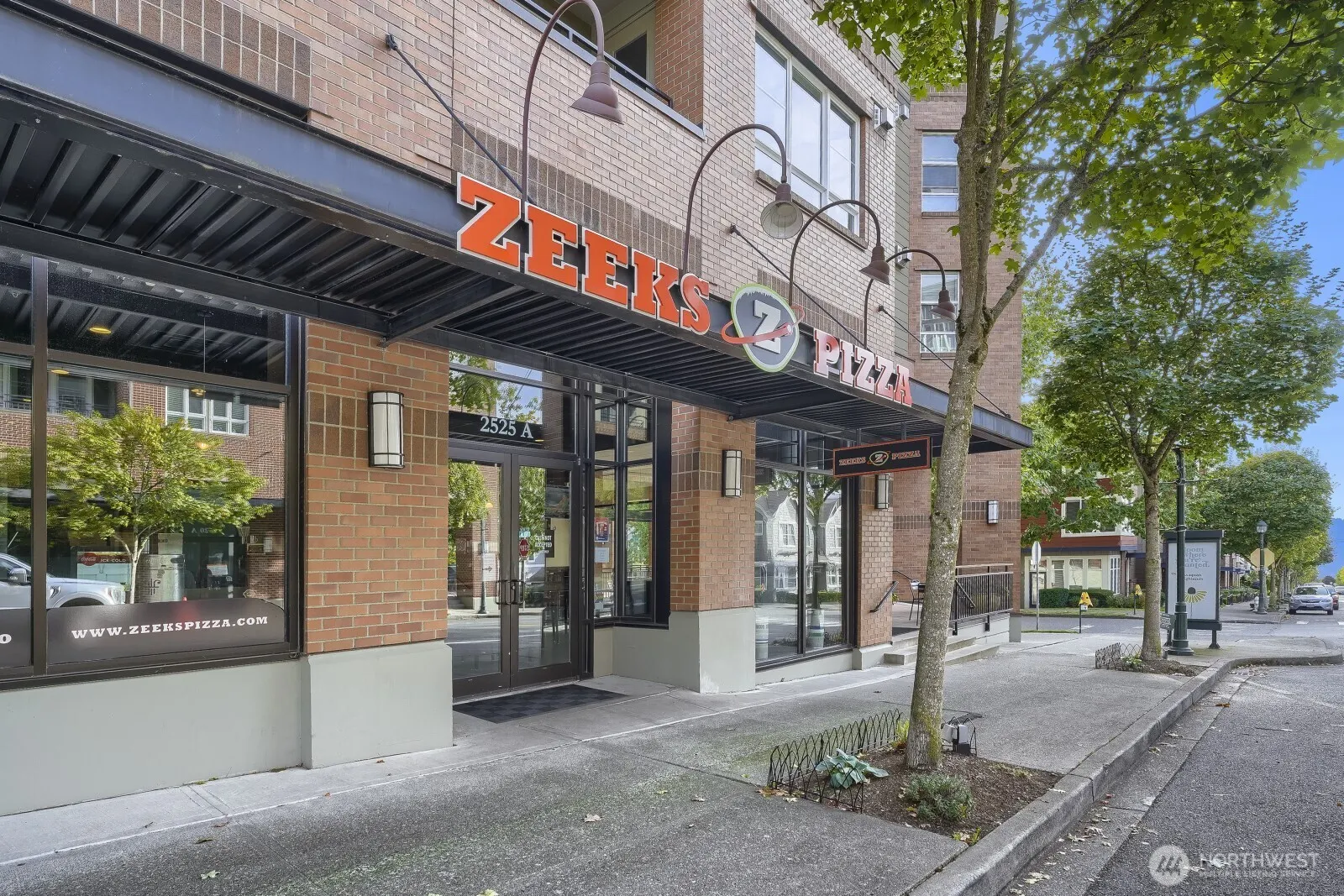 1905 24th Avenue NE #103, Issaquah, WA 98029