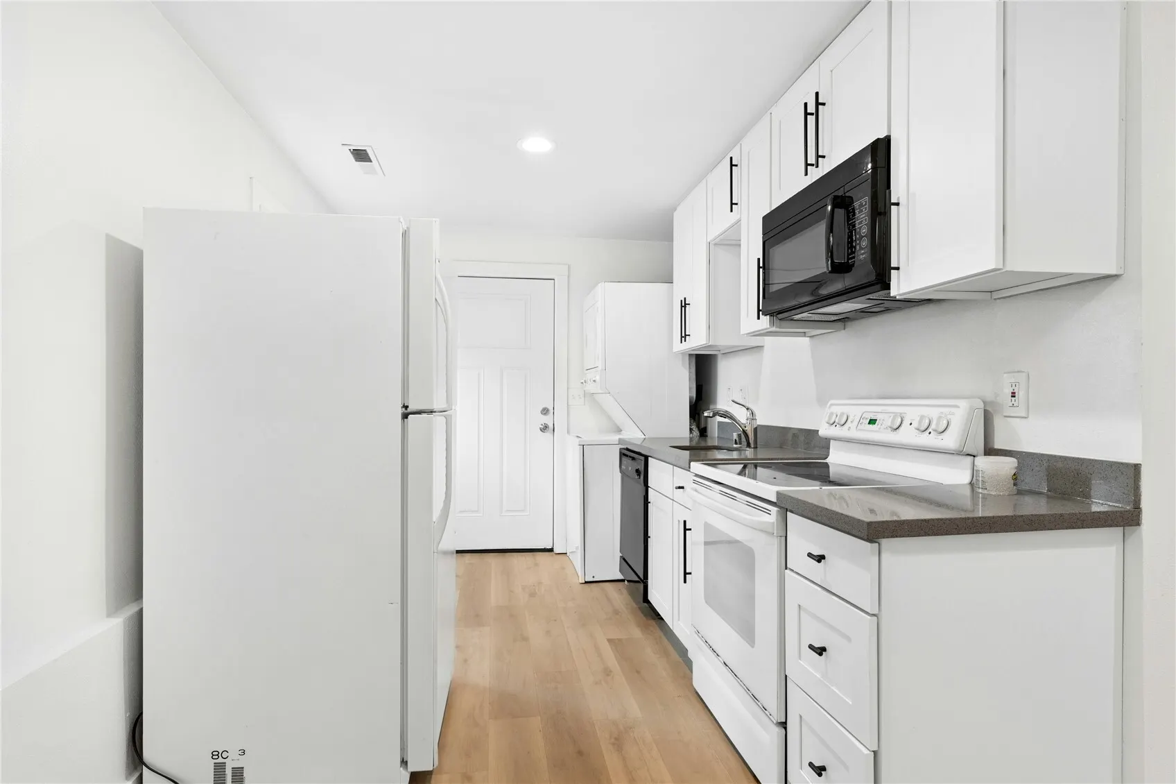 10004 Beacon Avenue , Seattle, WA 98178
