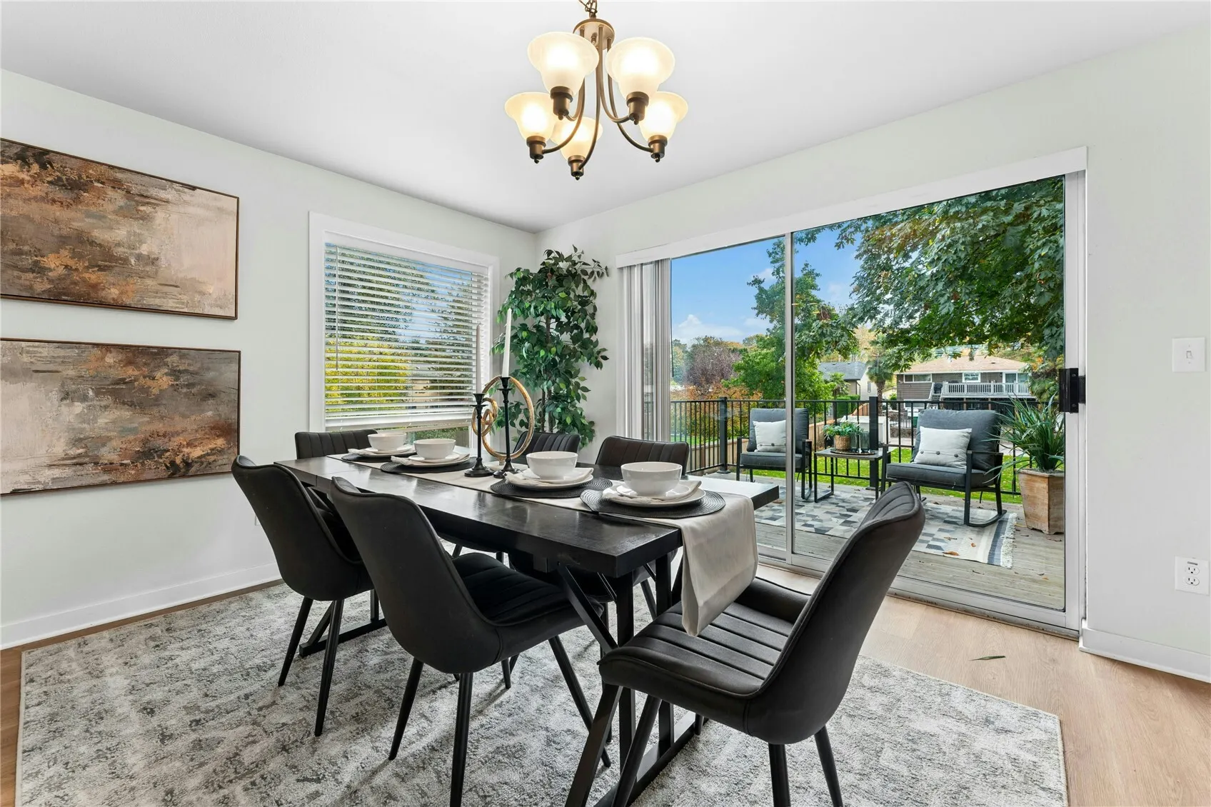 10004 Beacon Avenue , Seattle, WA 98178