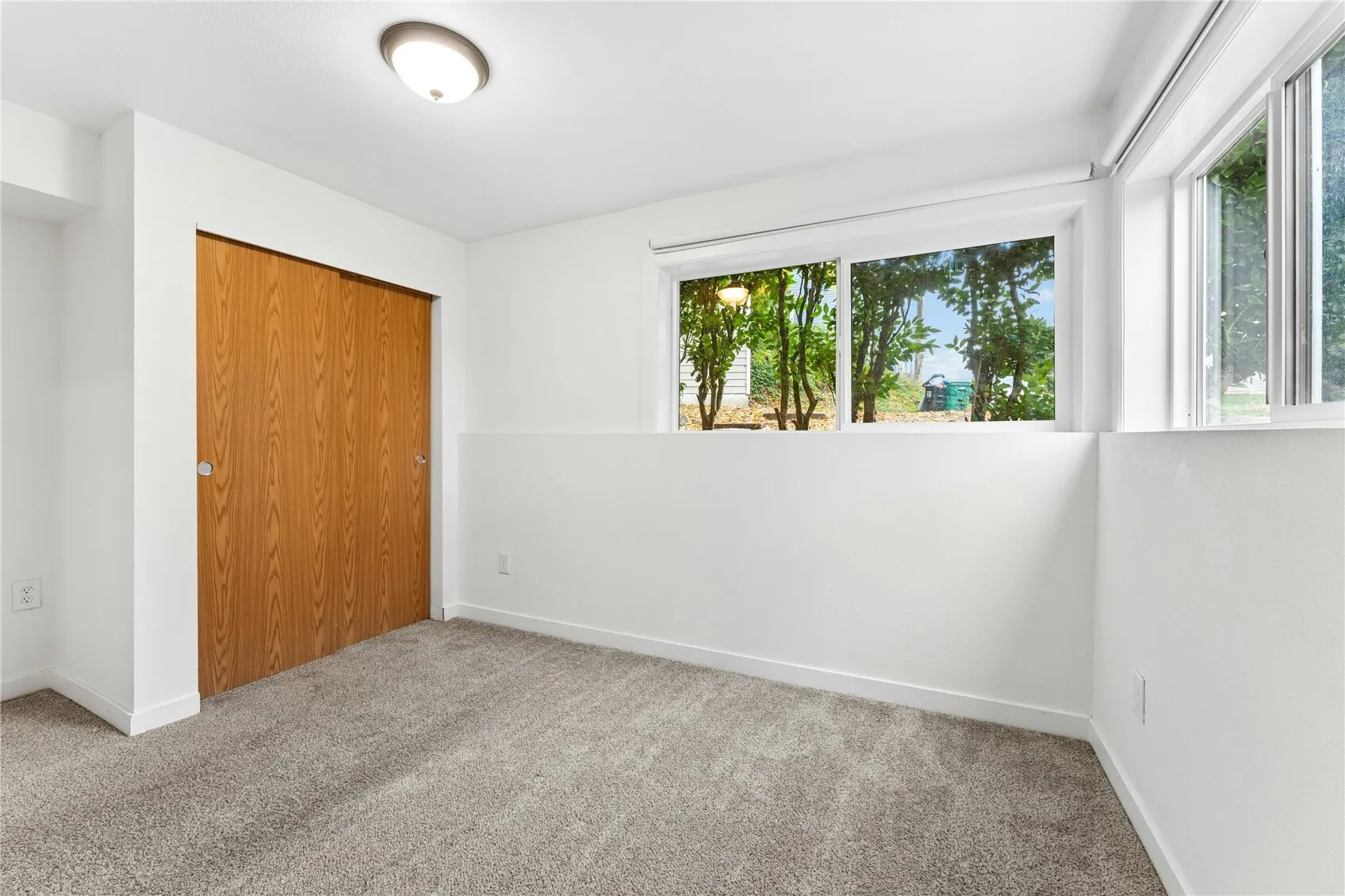 10004 Beacon Avenue , Seattle, WA 98178