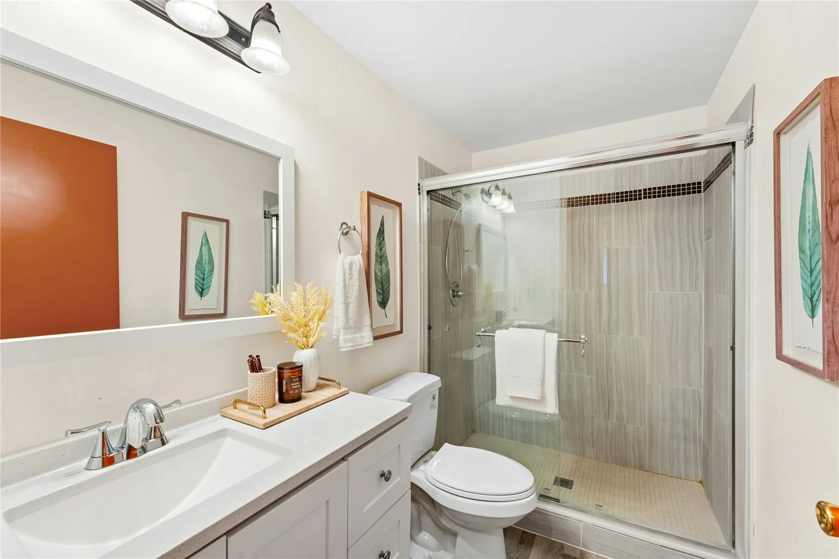 10004 Beacon Avenue , Seattle, WA 98178