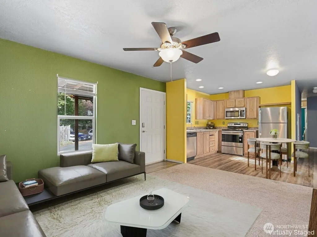 28454 168th Avenue SE #51, Kent, WA 98042