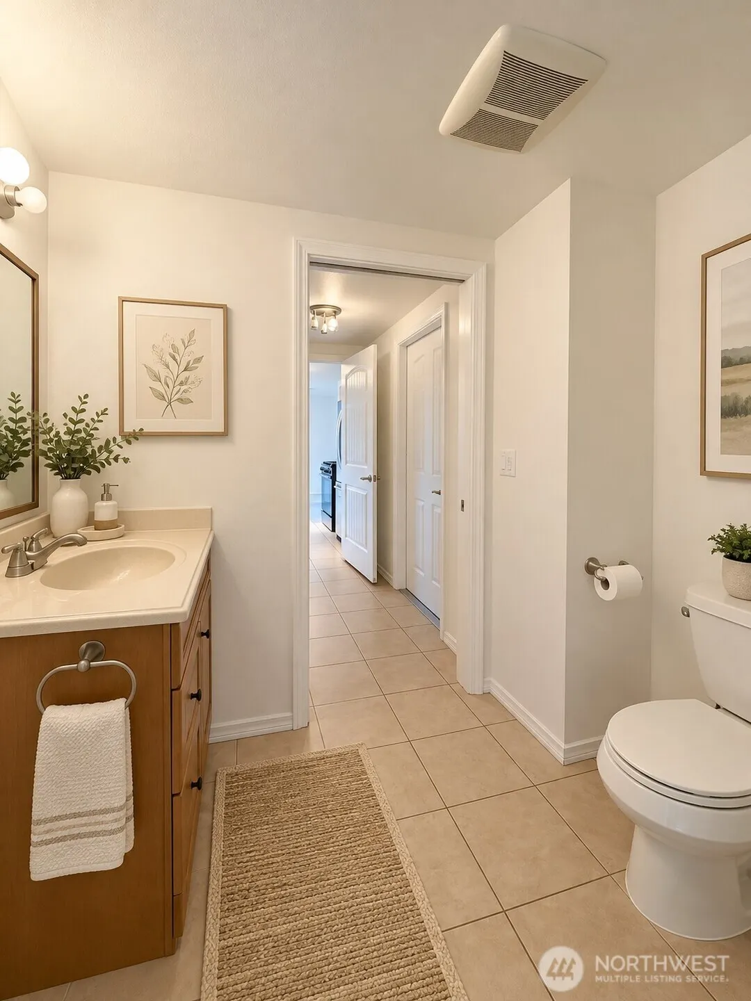 8916 NE 141st Street , Kirkland, WA 98034