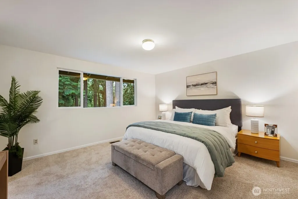 16817 NE 91st Street , Redmond, WA 98052