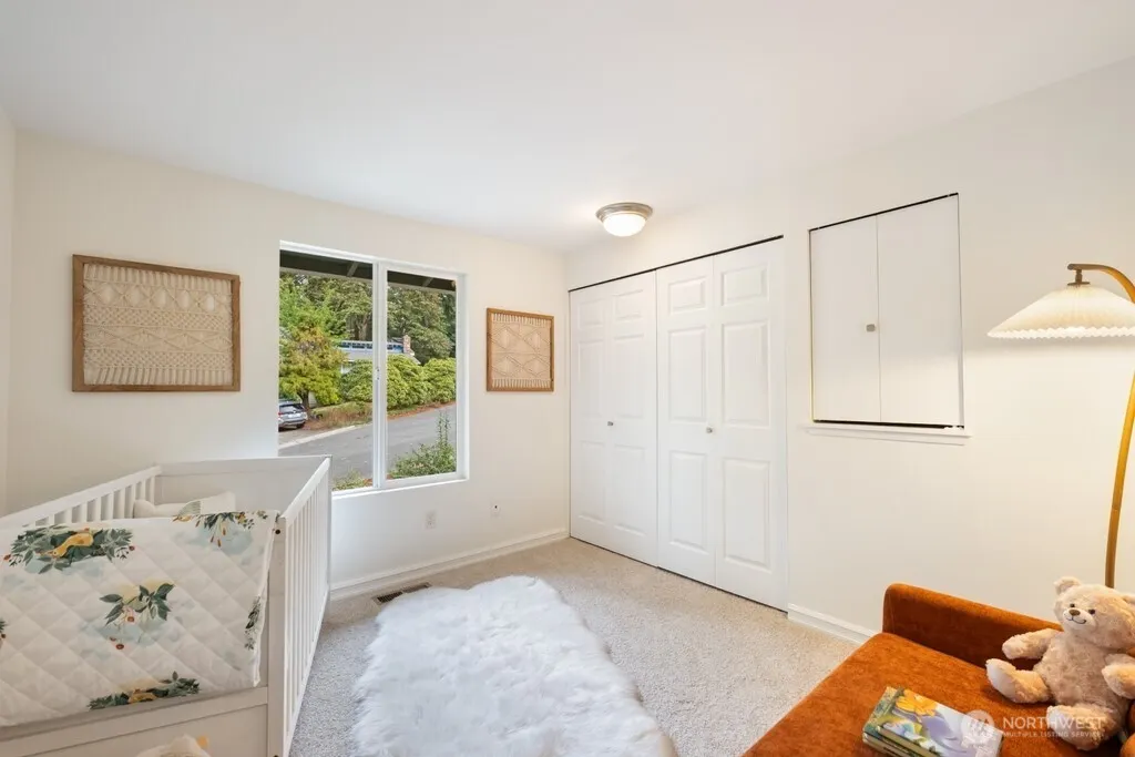 16817 NE 91st Street , Redmond, WA 98052