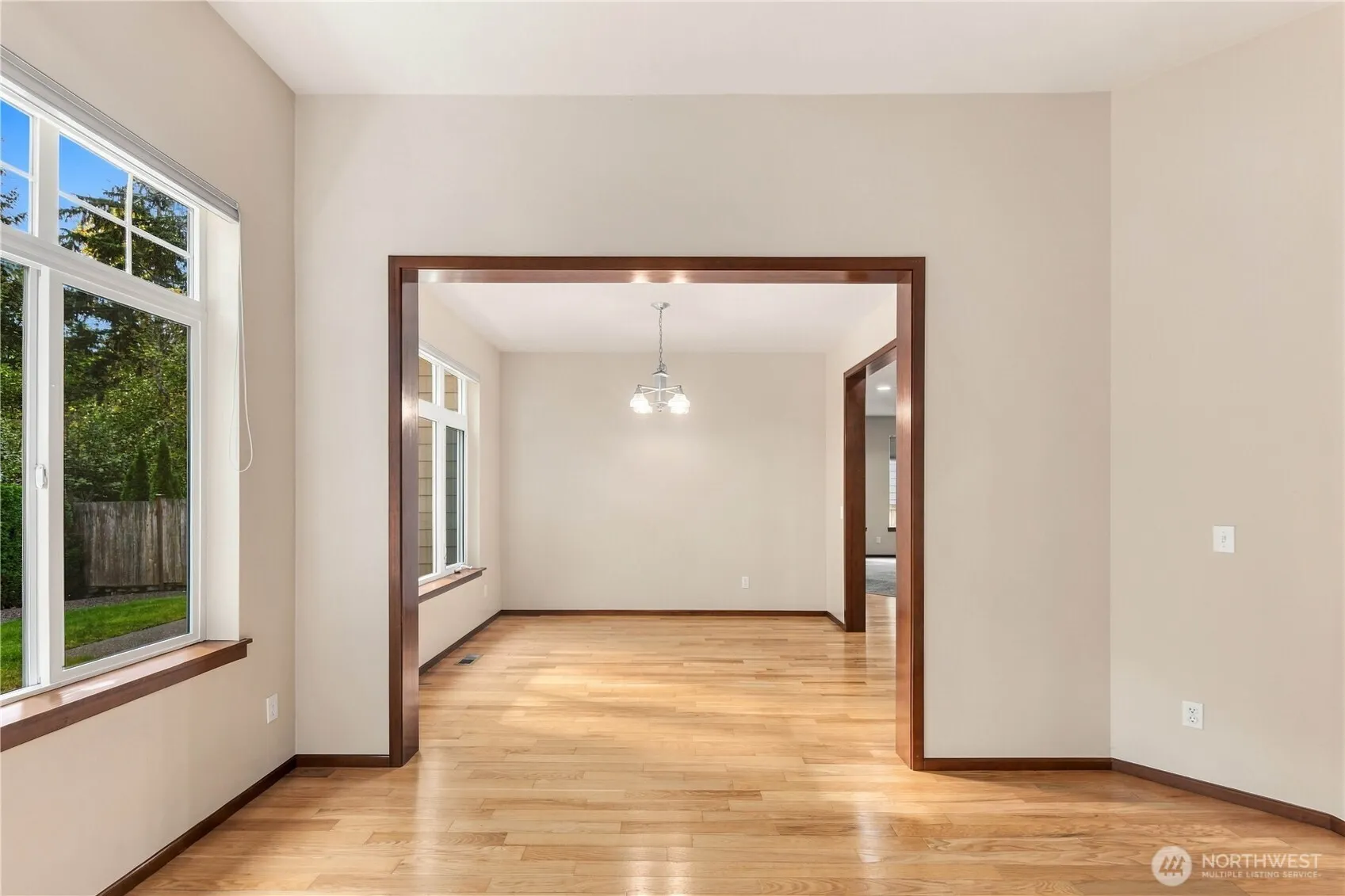5921 SE 2nd Court , Renton, WA 98059-8529