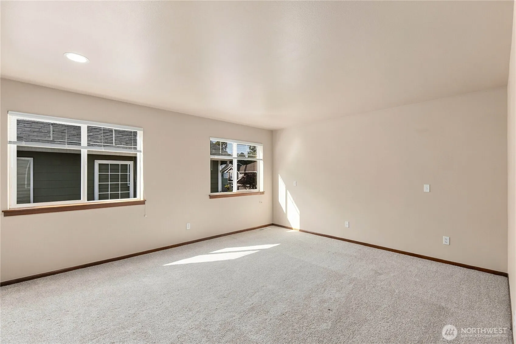 5921 SE 2nd Court , Renton, WA 98059-8529