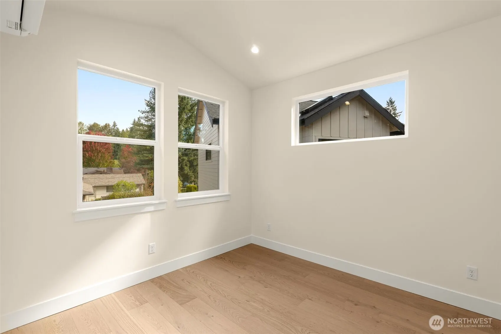 13633 103rd NE, Kirkland, WA 98034