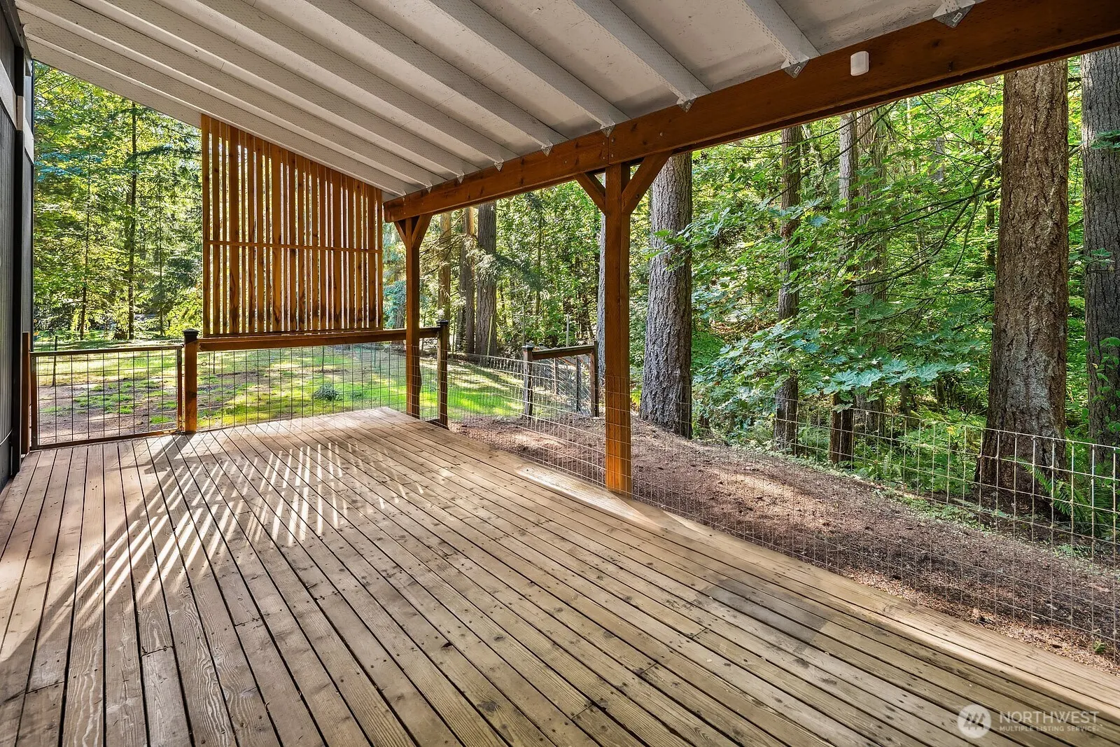 17306 NE 165th Street , Woodinville, WA 98072