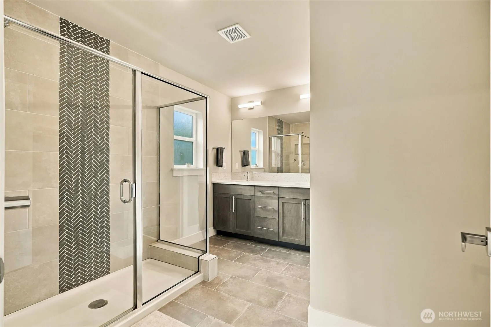 6224 206th Place SW , Lynnwood, WA 98036