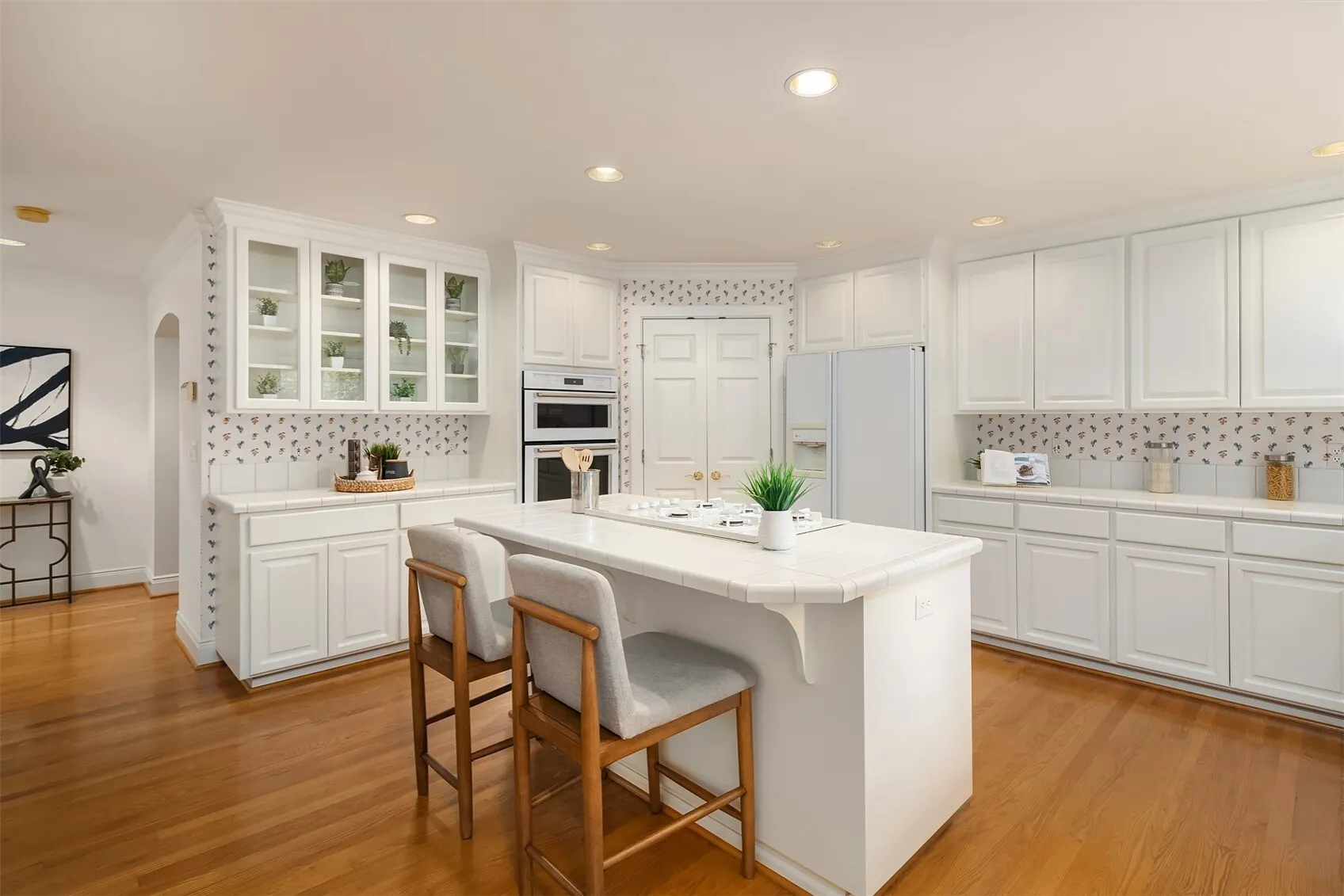 5684 Matterhorn Place NW, Issaquah, WA 98027
