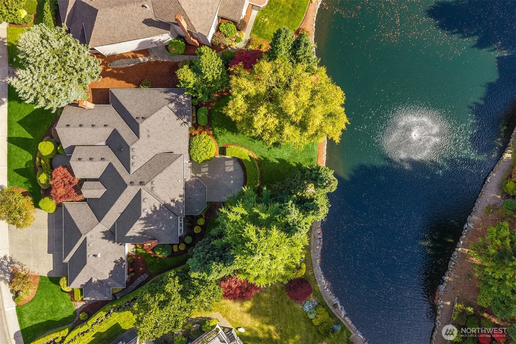 5684 Matterhorn Place NW, Issaquah, WA 98027