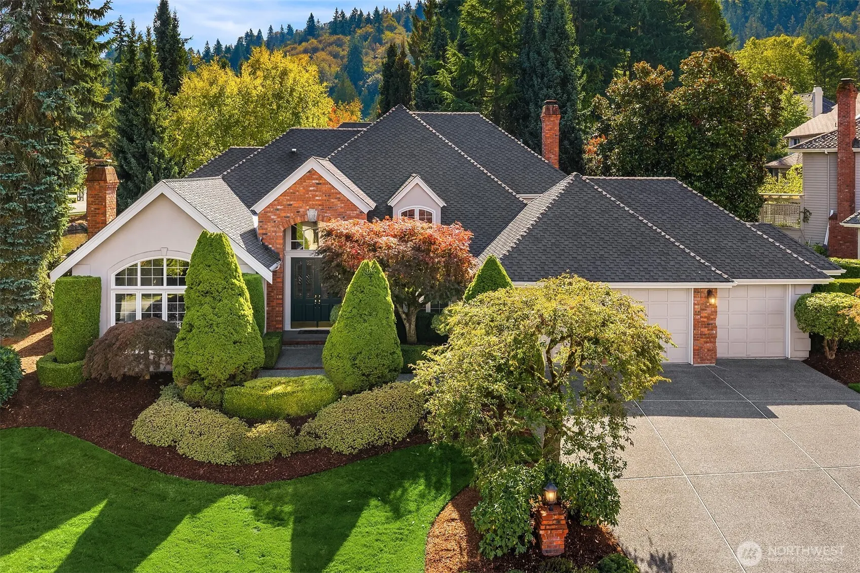 5684 Matterhorn Place NW, Issaquah, WA 98027