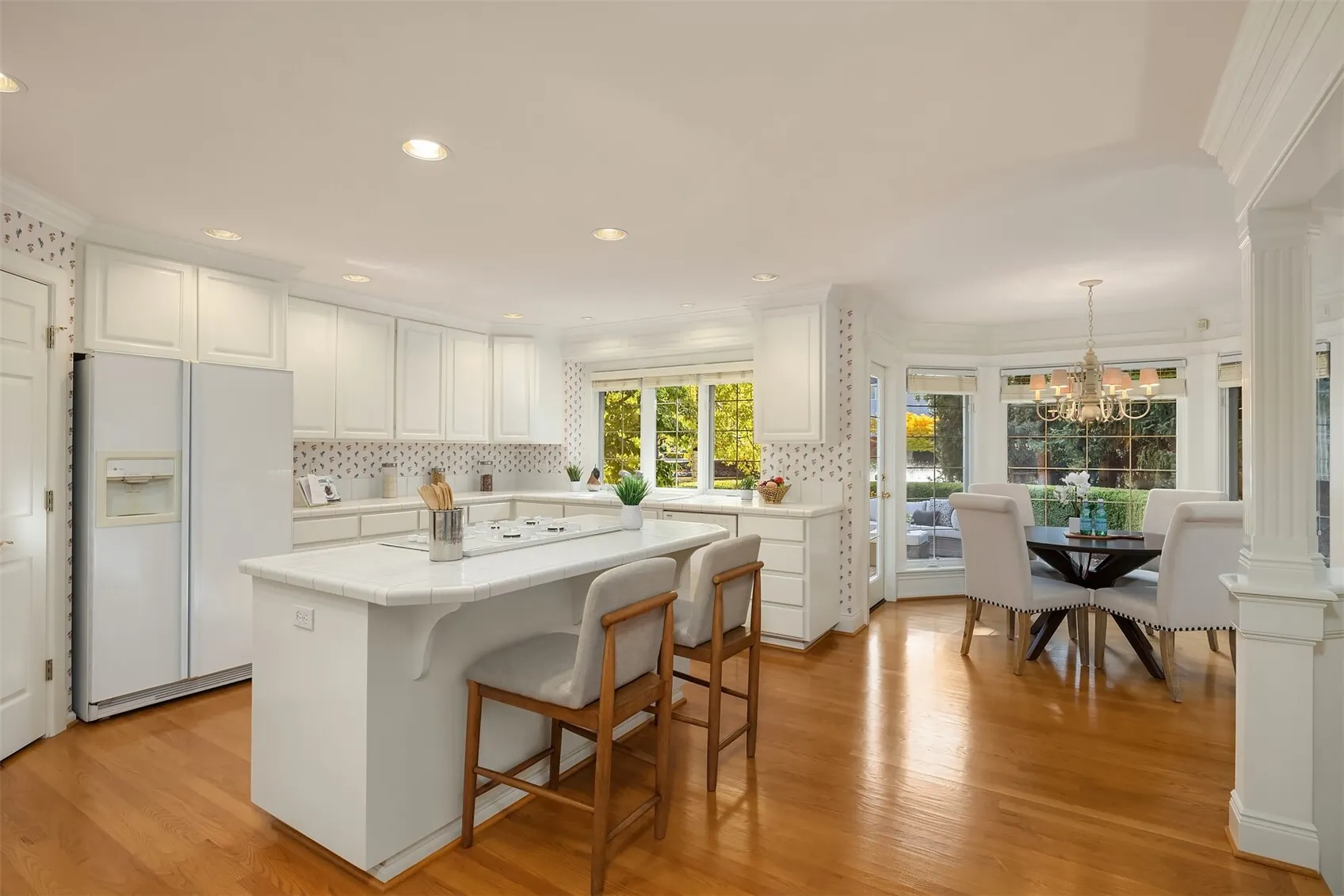 5684 Matterhorn Place NW, Issaquah, WA 98027