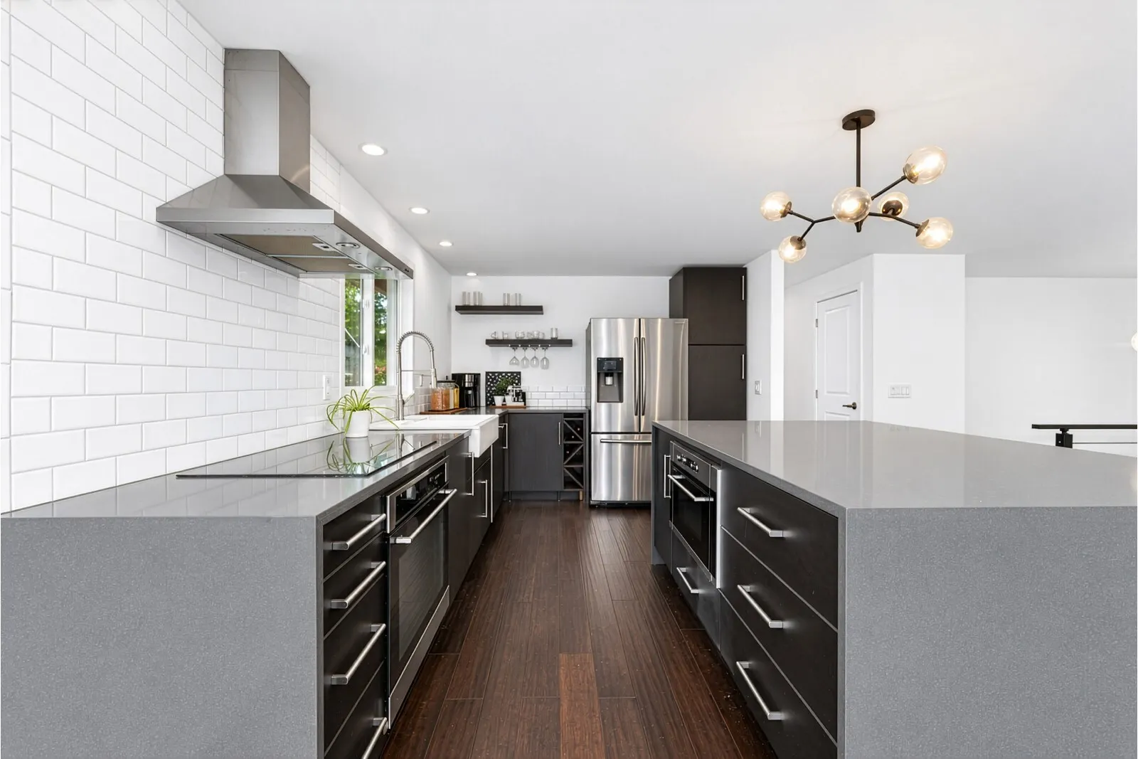 11315 NE 129th Court , Kirkland, WA 98034-6334