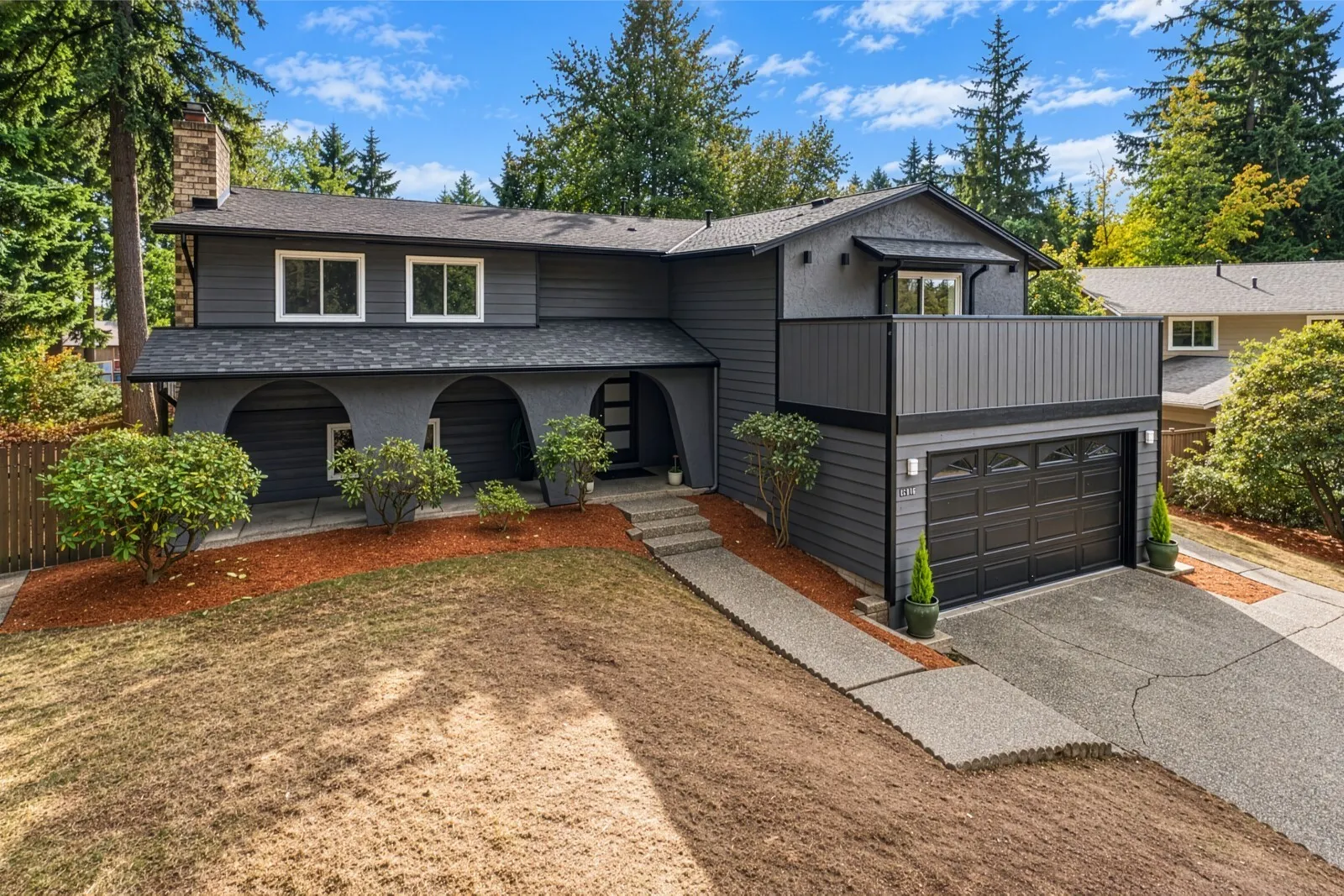 11315 NE 129th Court , Kirkland, WA 98034-6334