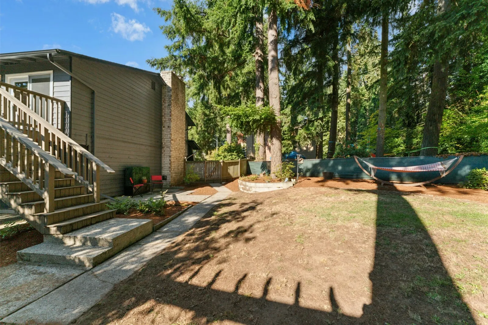 11315 NE 129th Court , Kirkland, WA 98034-6334