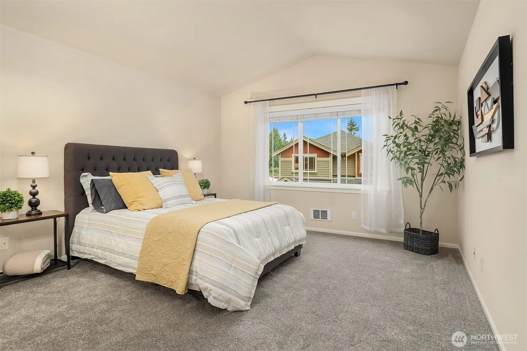 19620 1st Avenue SE, Bothell, WA 98012
