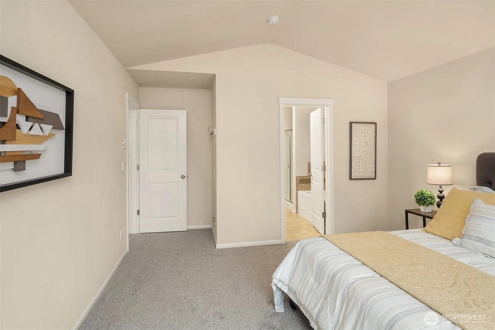 19620 1st Avenue SE, Bothell, WA 98012