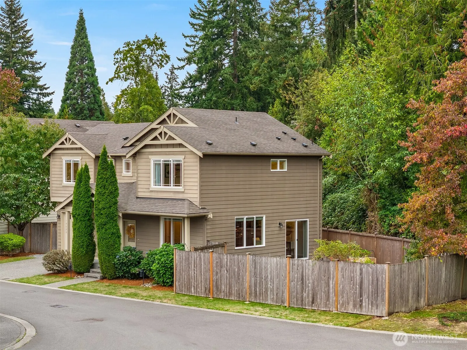19620 1st Avenue SE, Bothell, WA 98012