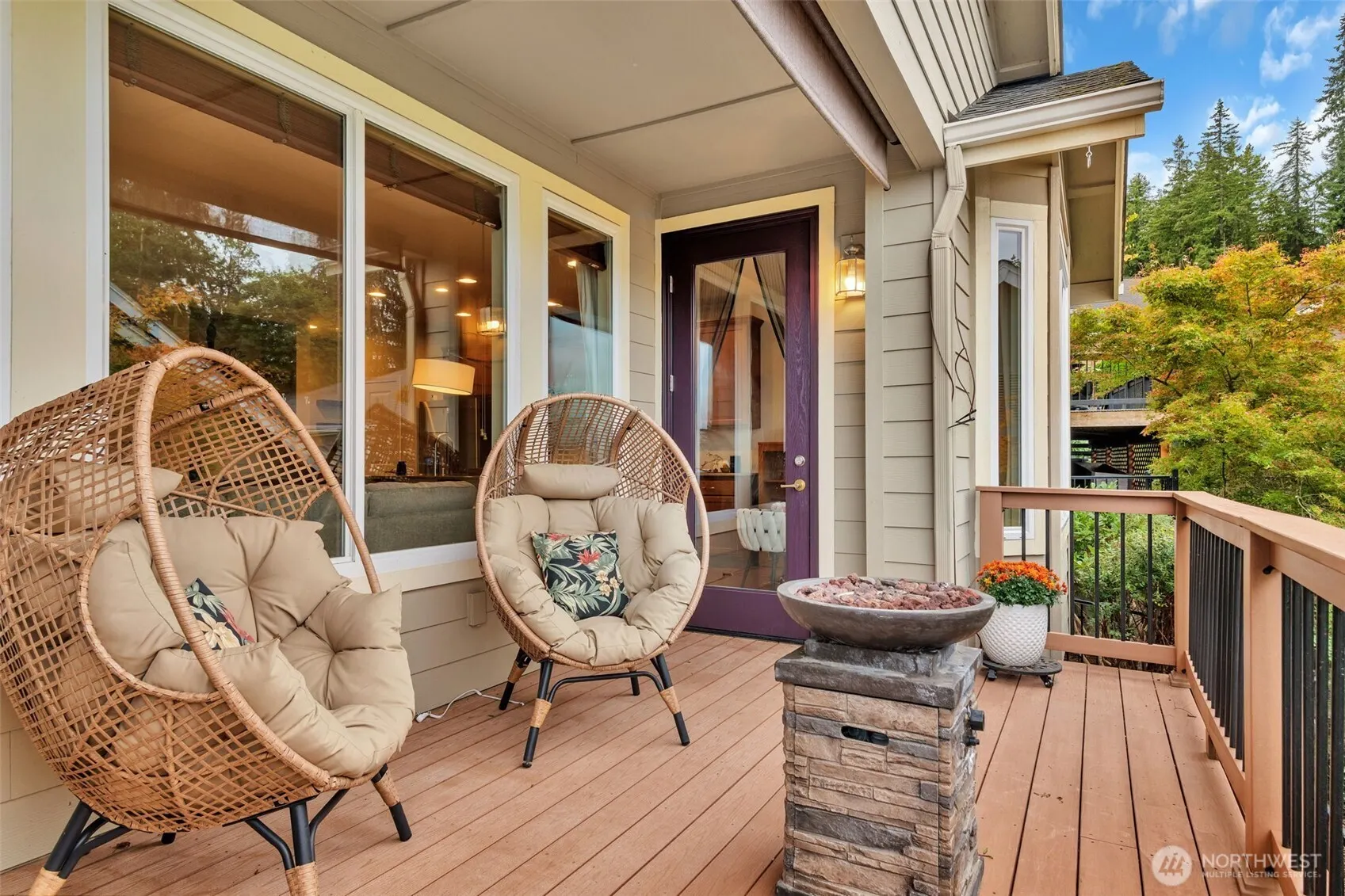 12435 243rd Terrace NE, Redmond, WA 98053-5760