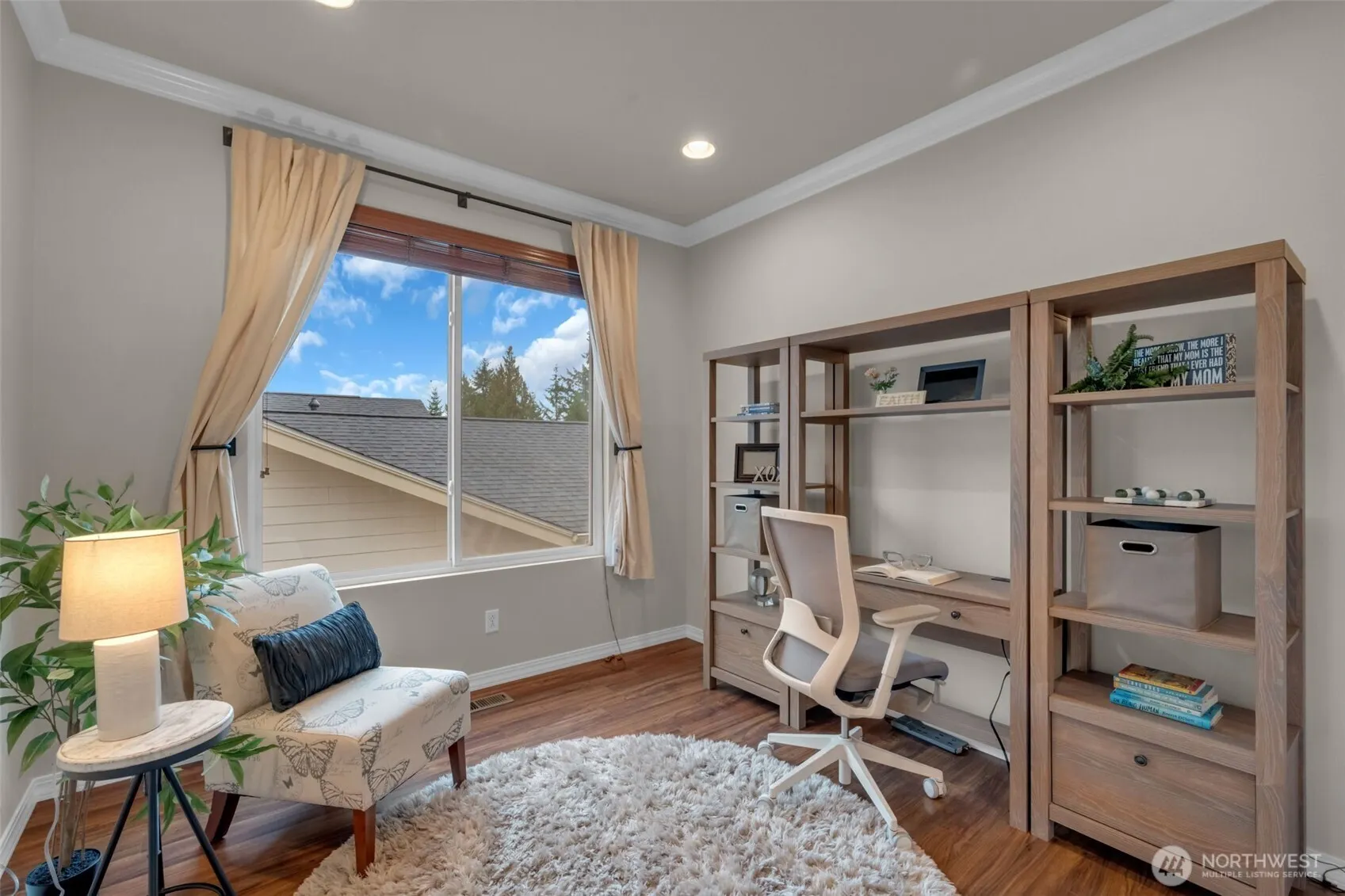 12435 243rd Terrace NE, Redmond, WA 98053-5760