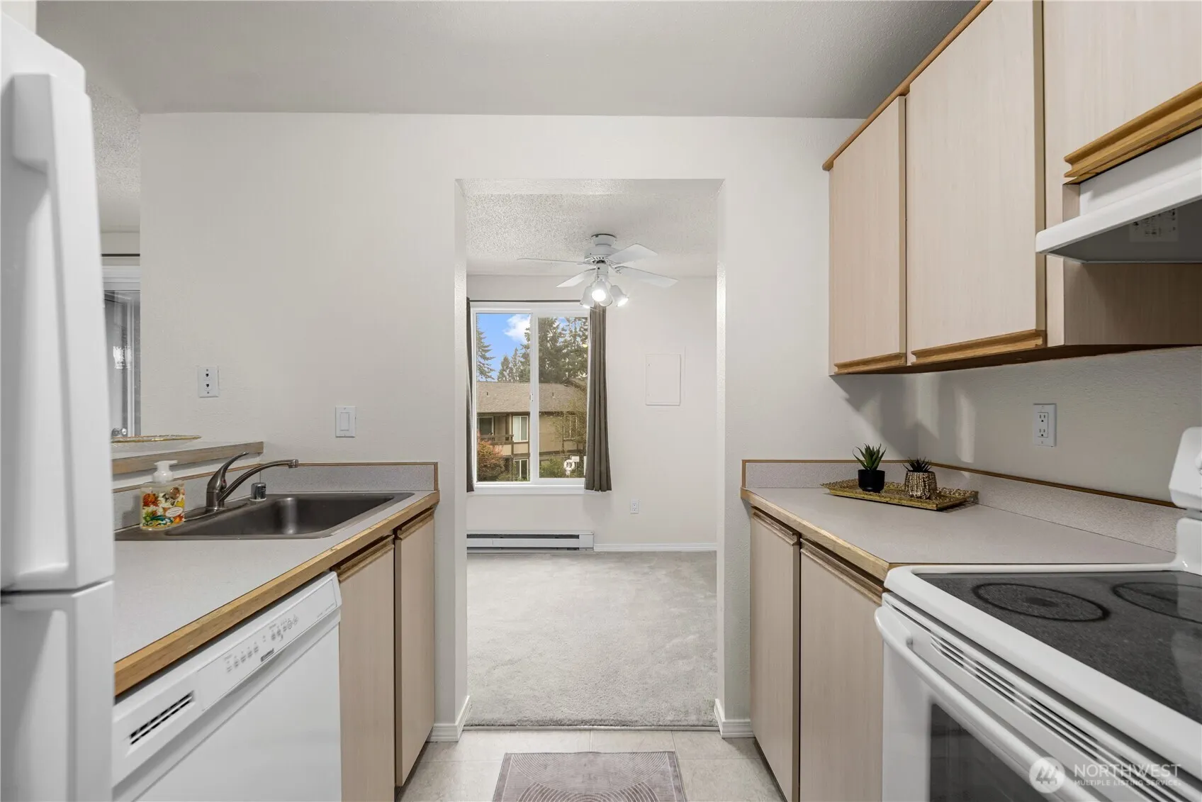 4709 176th Street SW #C10, Lynnwood, WA 98037