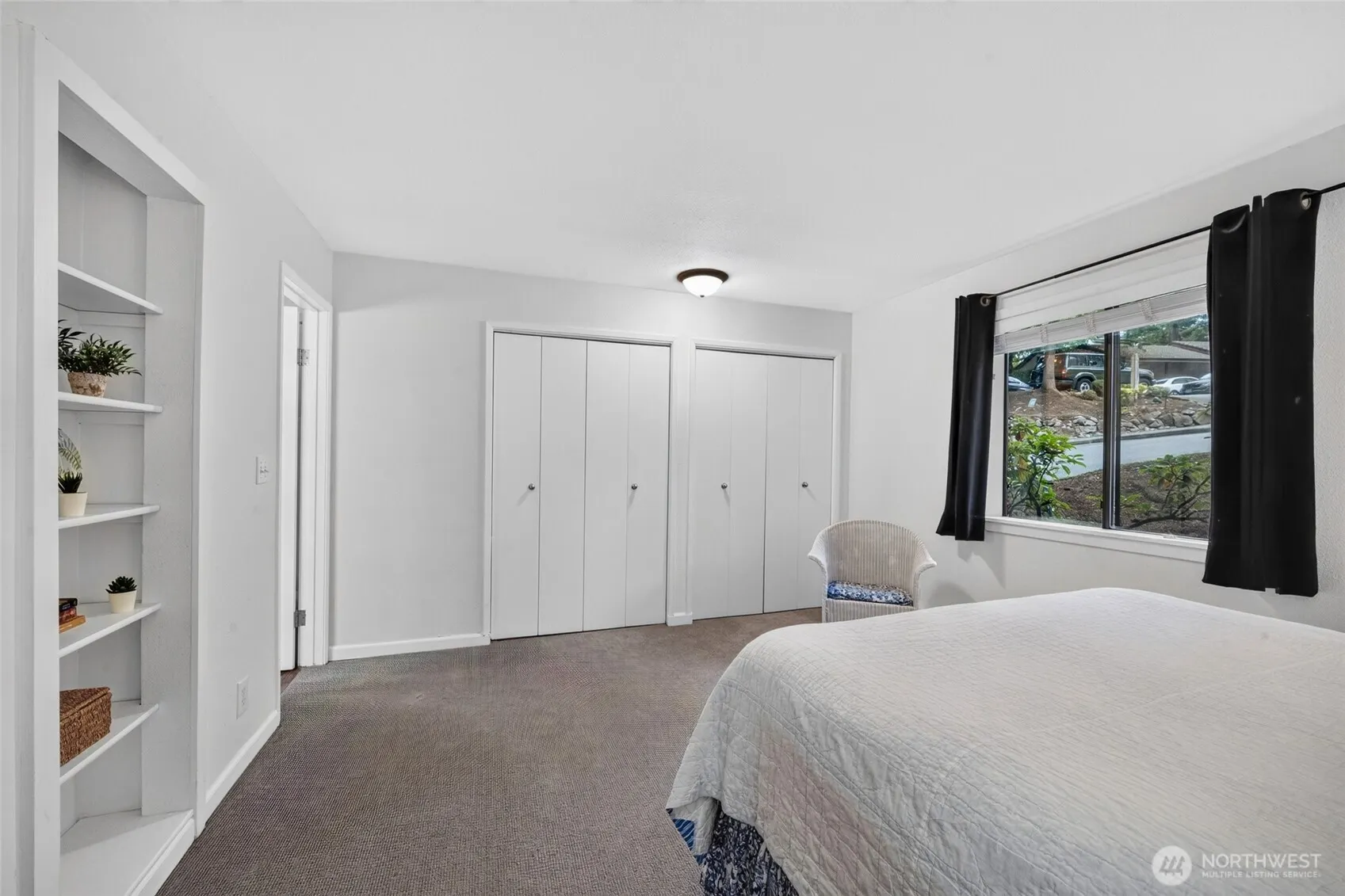 10410 NE 32nd Place #D-104, Bellevue, WA 98004