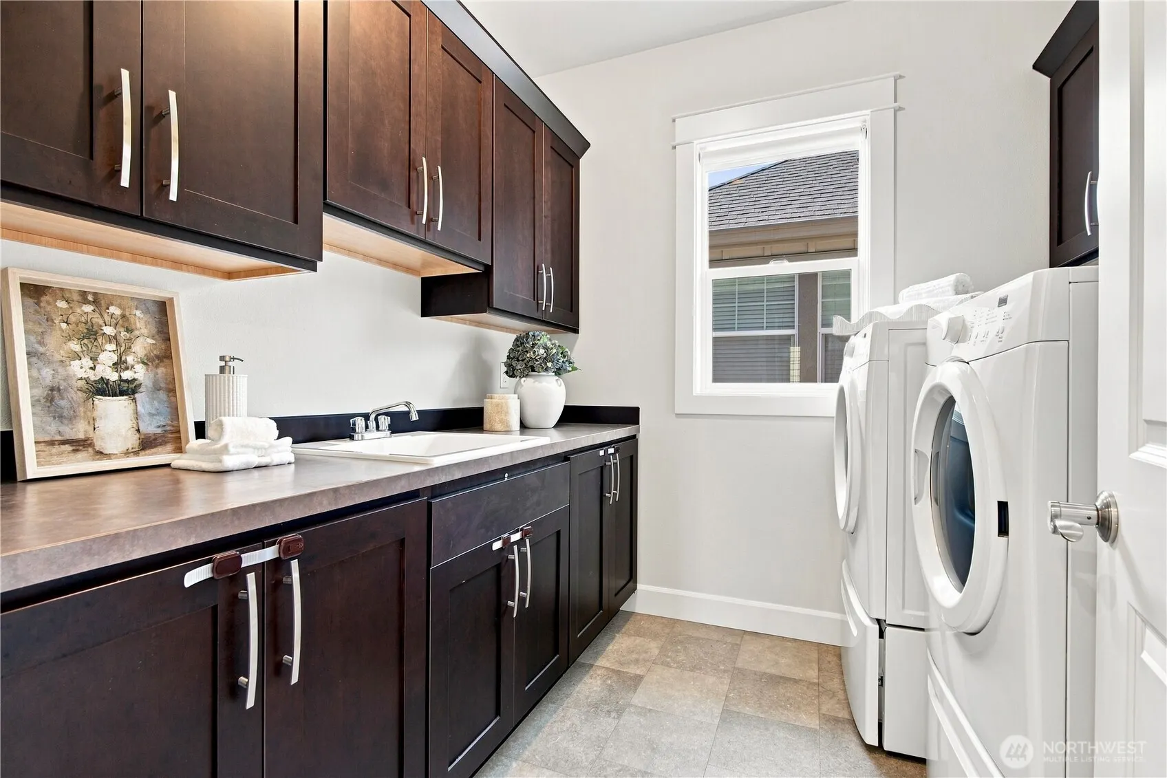22962 SE 20th Street , Sammamish, WA 98075