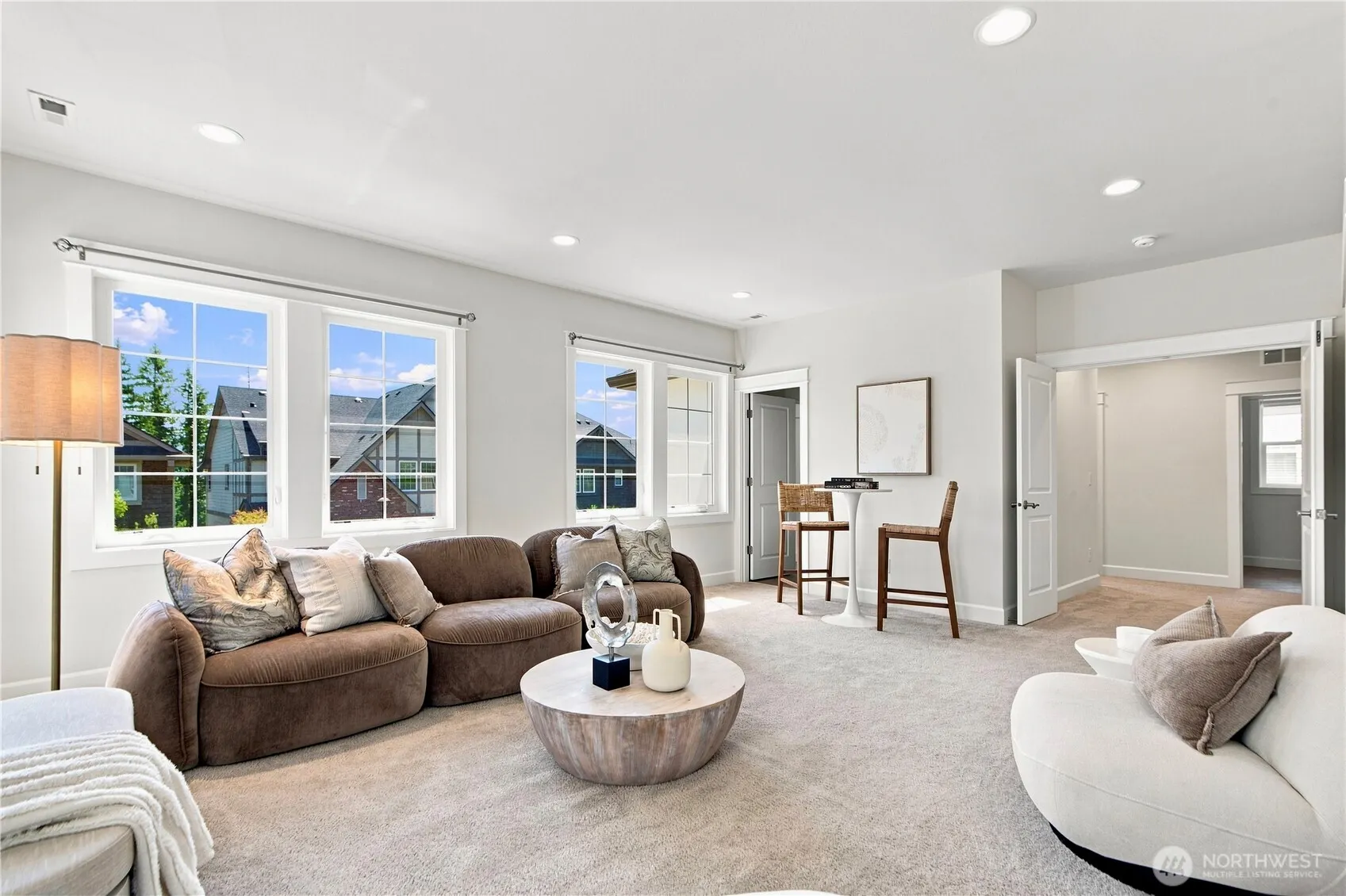 22962 SE 20th Street , Sammamish, WA 98075