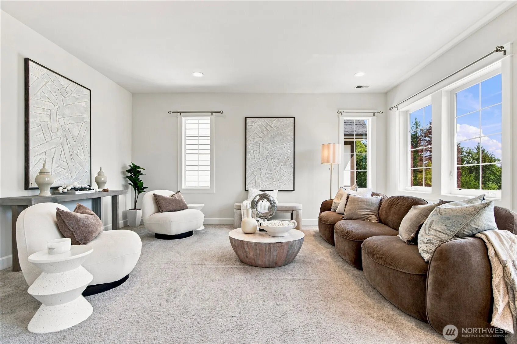 22962 SE 20th Street , Sammamish, WA 98075