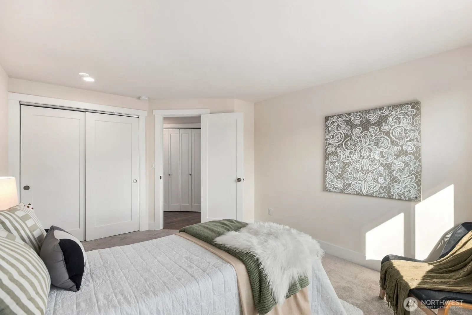 12470 NE 162nd Street , Woodinville, WA 98072