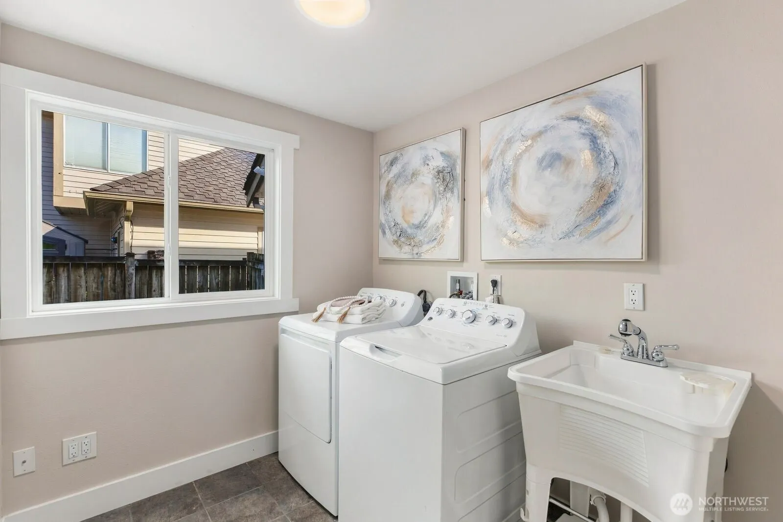 12470 NE 162nd Street , Woodinville, WA 98072