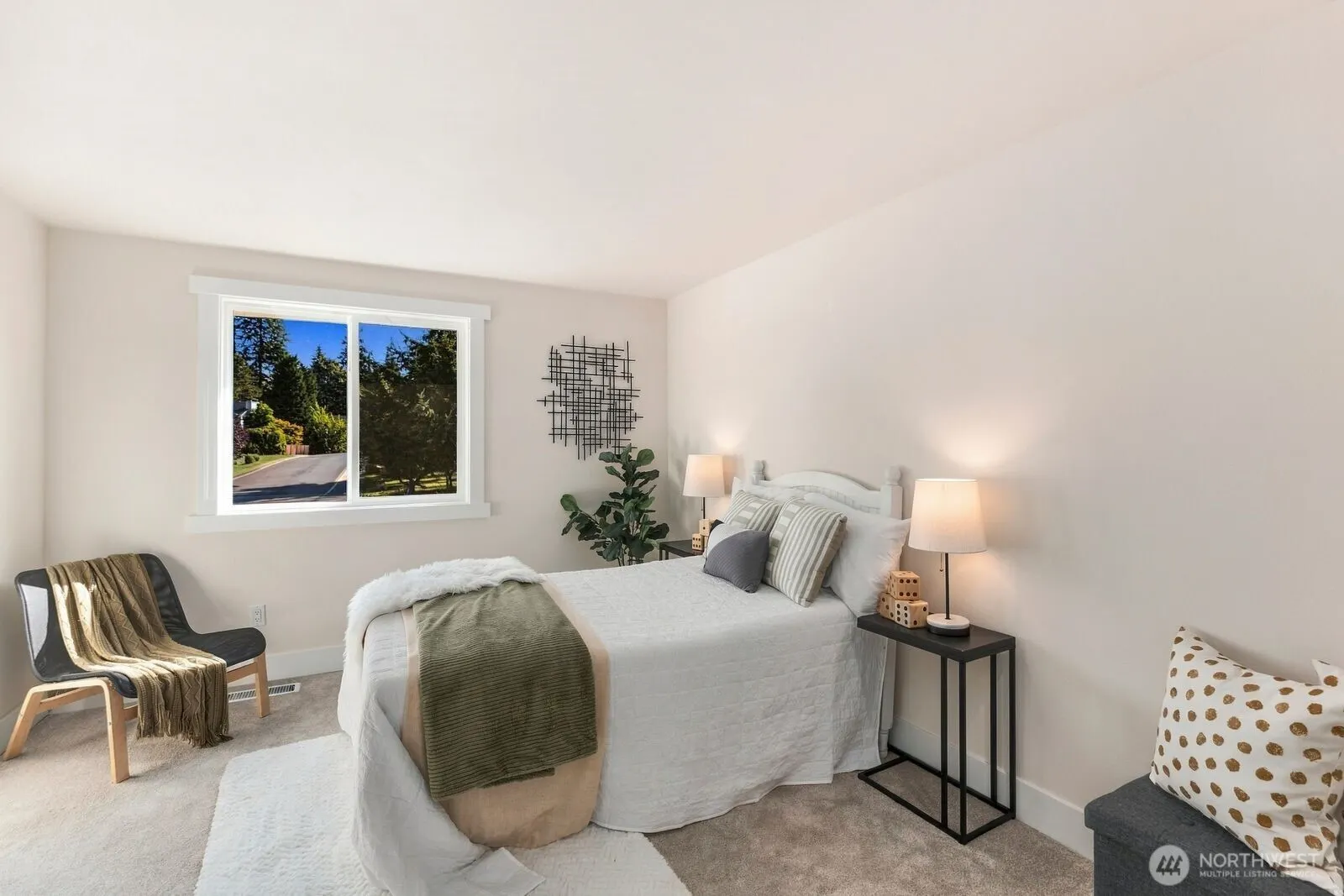 12470 NE 162nd Street , Woodinville, WA 98072