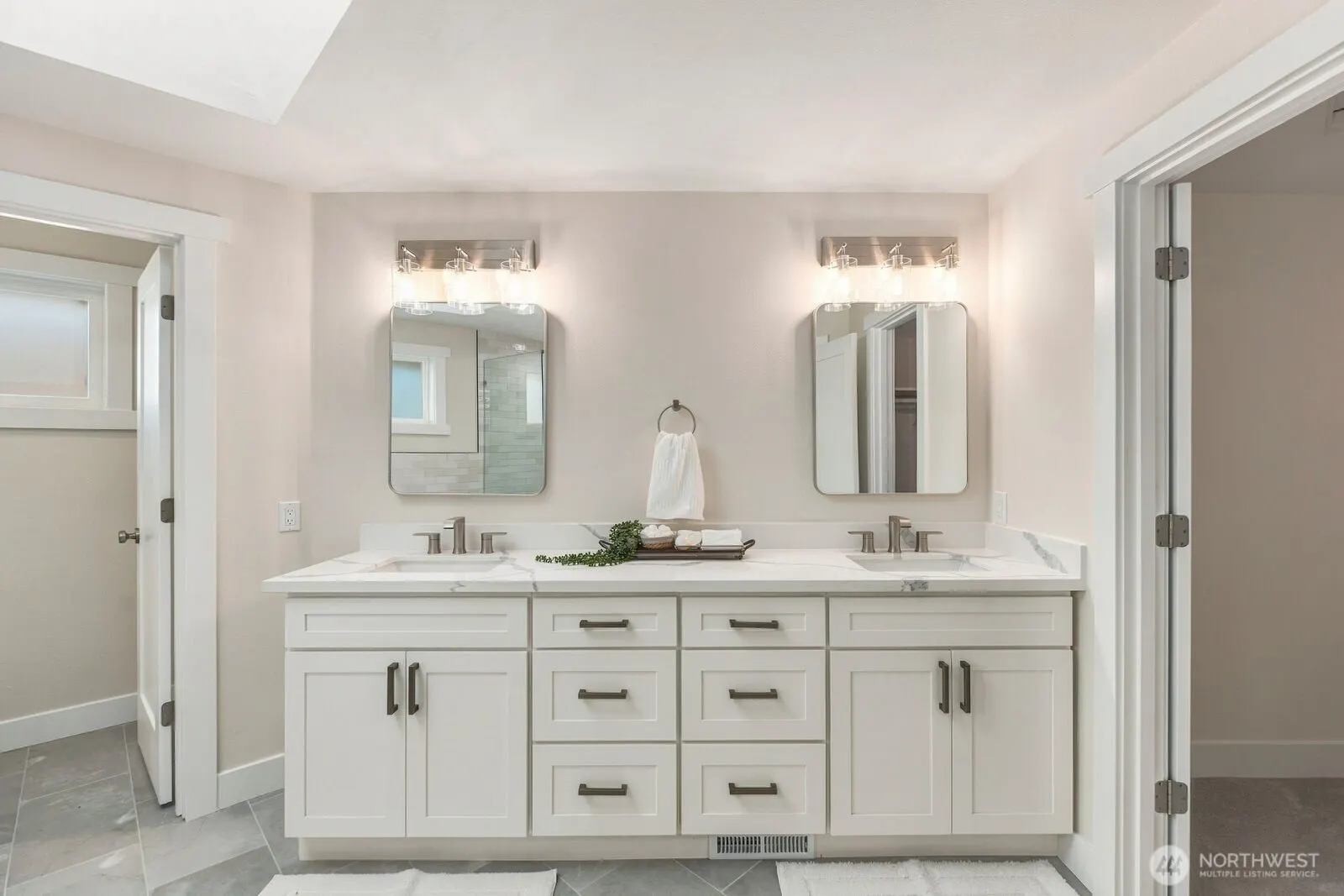 12470 NE 162nd Street , Woodinville, WA 98072