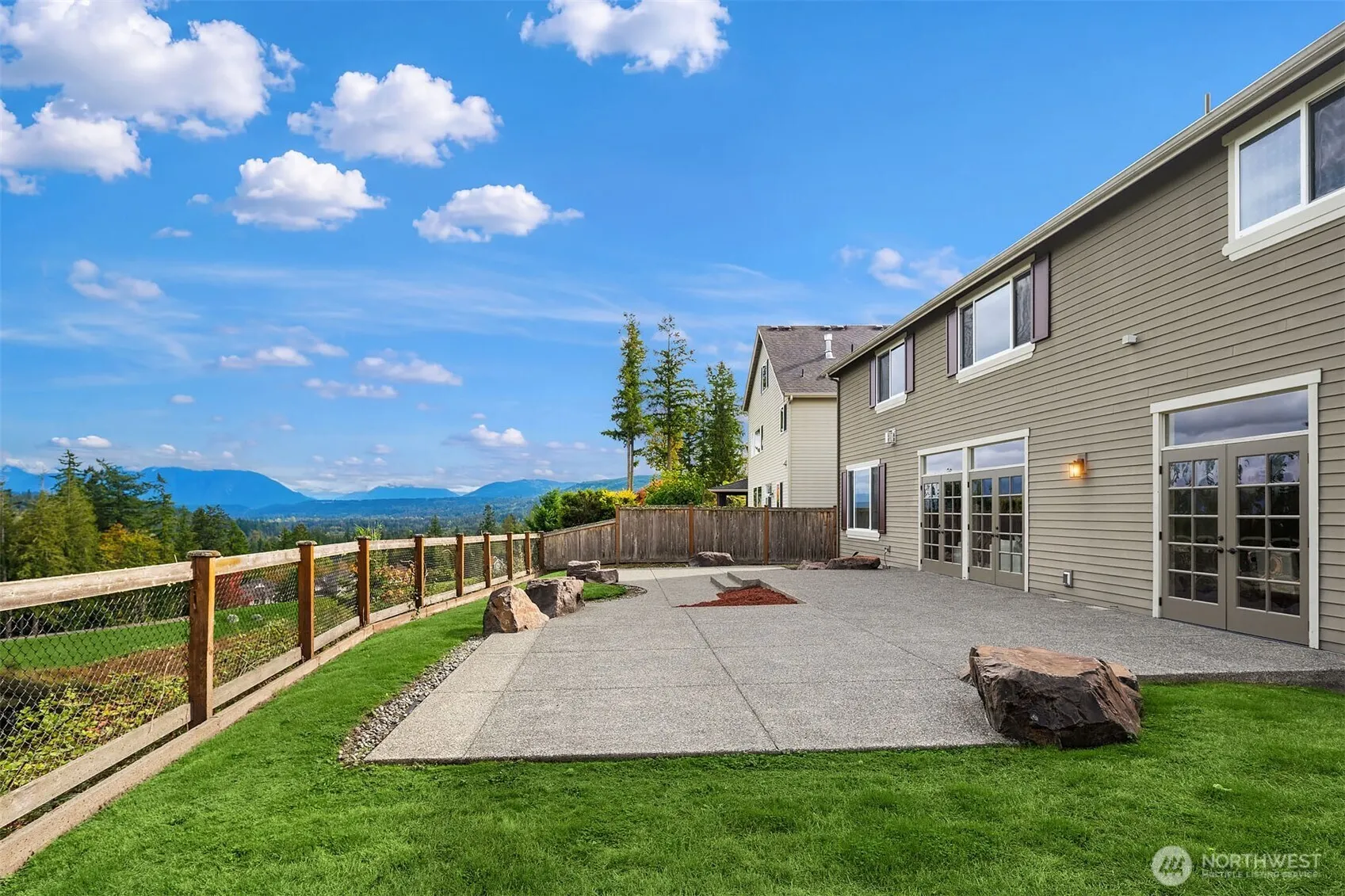 1610 273rd Place SE, Sammamish, WA 98075