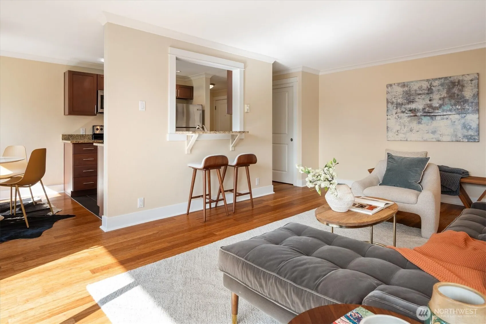 2830 NW 56th Street #101, Seattle, WA 98107
