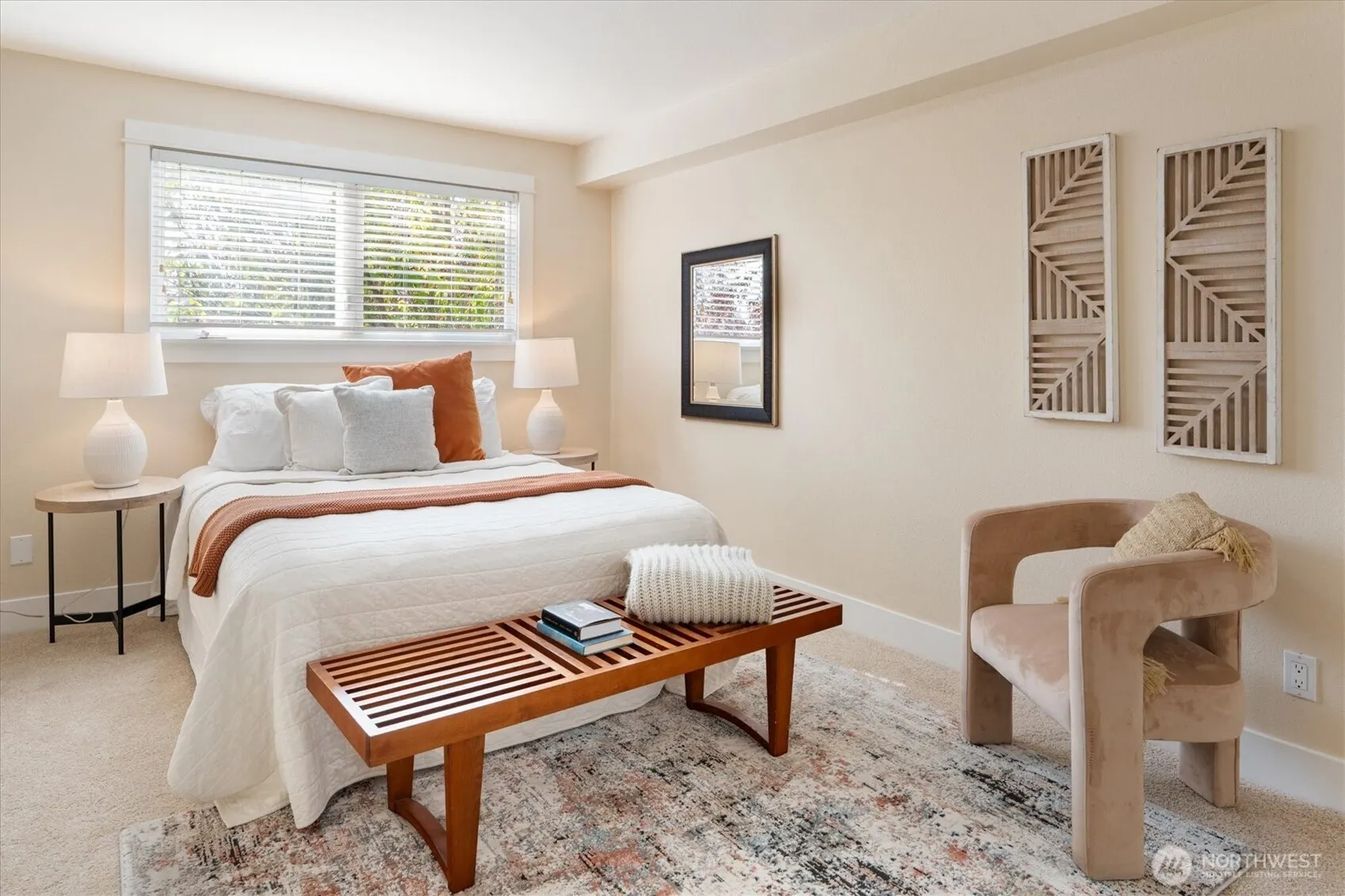 2830 NW 56th Street #101, Seattle, WA 98107